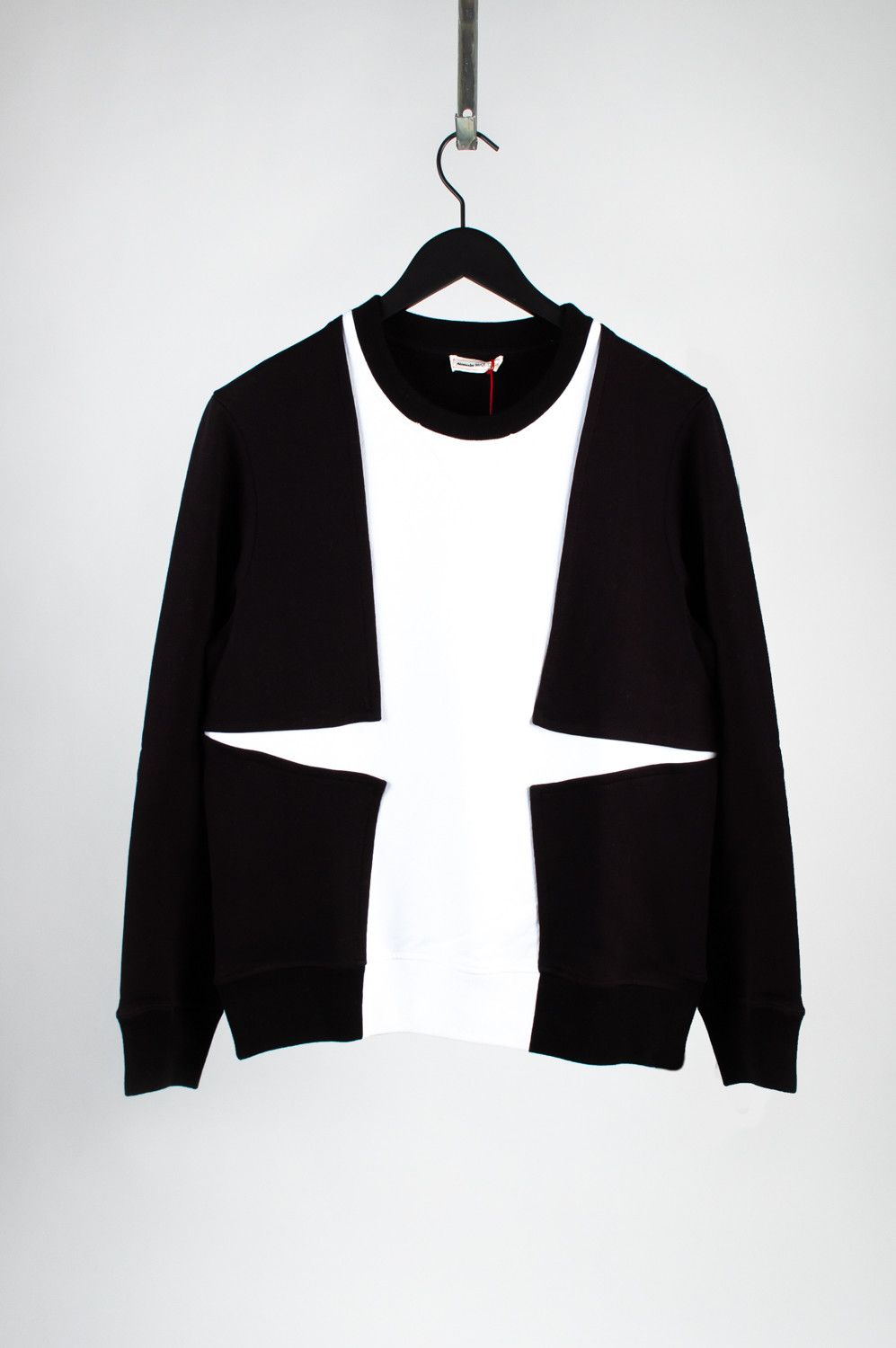 image of Alexander Mcqueen Men Jumper Black White Size S/m H4182