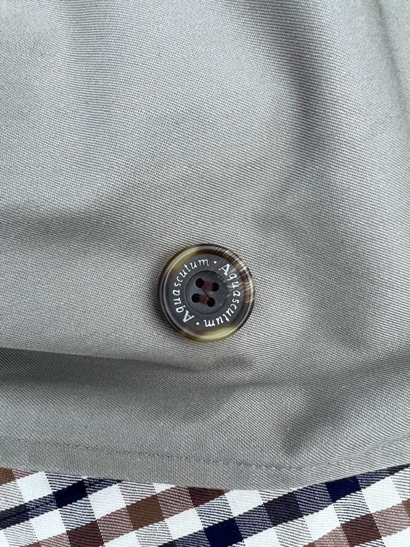 Aquascutum Vintage Aquascutum Weatherproof Heavy coats Size US L / EU 52-54 / 3 - 7 Thumbnail