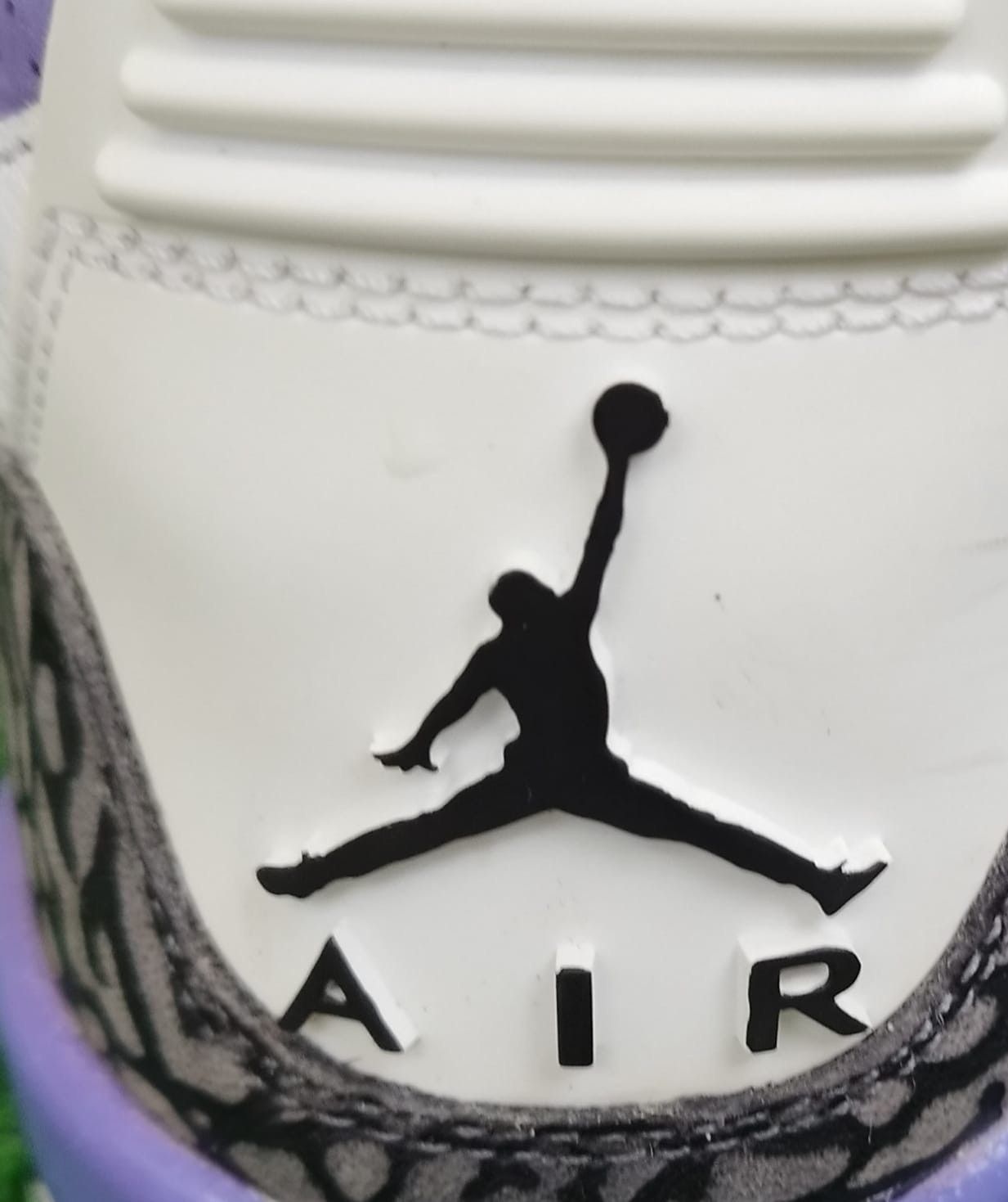 Jordan Brand Air Jordan 3 Dark Iris Size US 5 / EU 37 - 9 Thumbnail