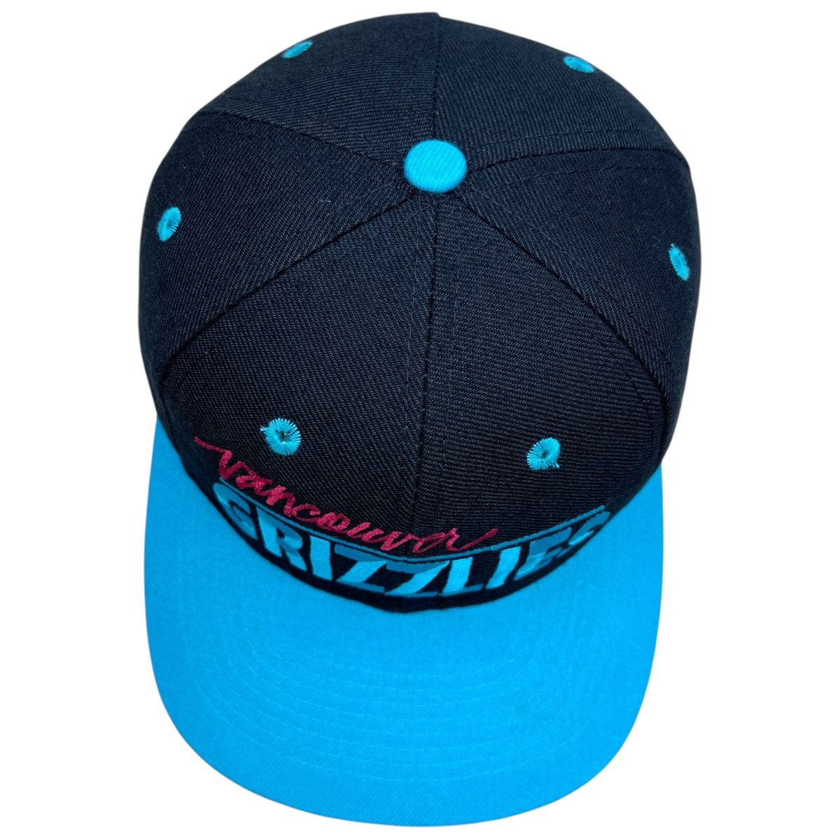 NBA × The Game × Vintage Vtg 1994 NBA Vancouver Grizzlies Spell Out The Game Snapback Size ONE SIZE - 5 Thumbnail