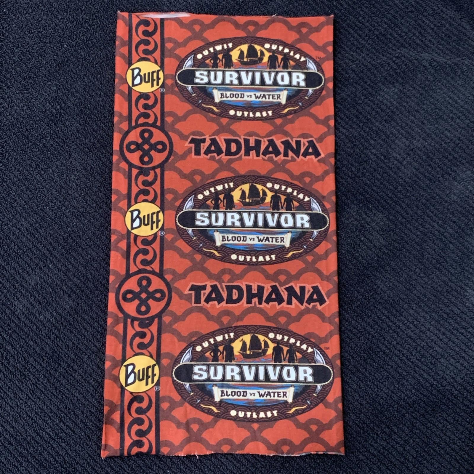 Other Survivor Blood vs Water Tadhana Buff Red Season 27 MINT Size ONE SIZE - 5 Thumbnail