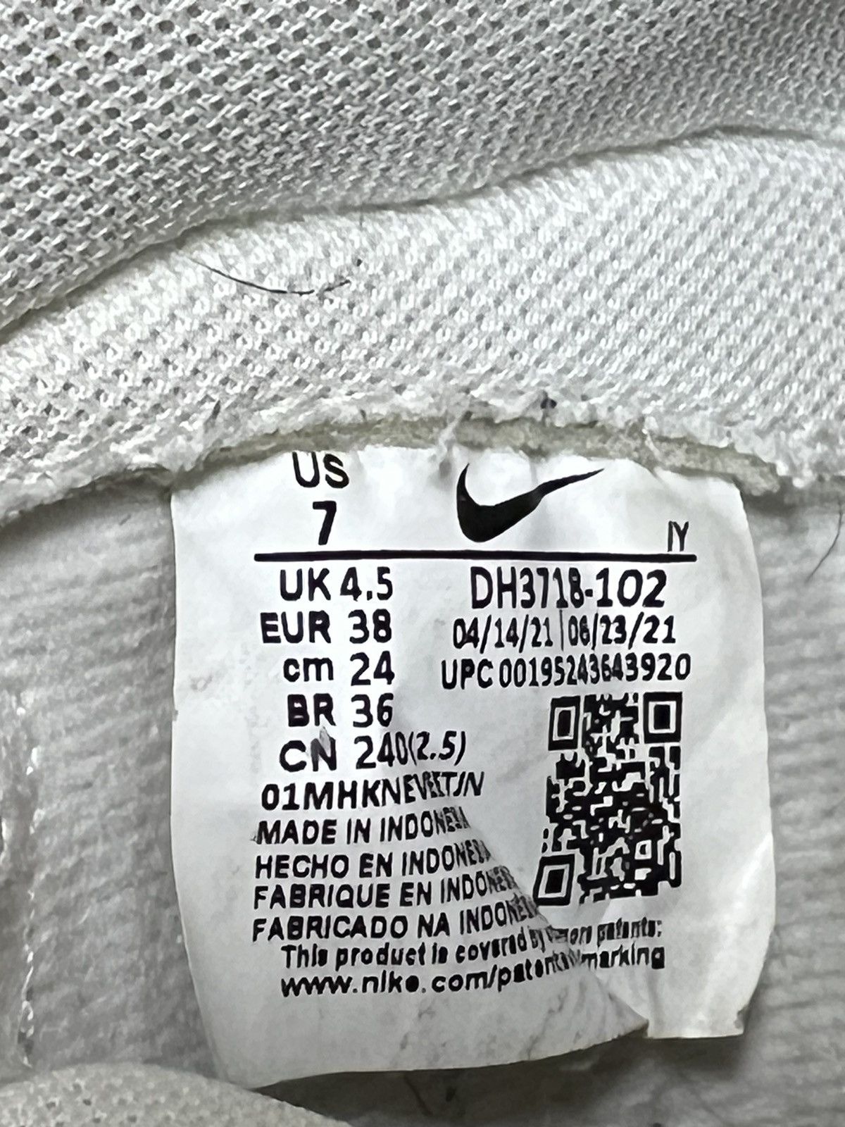 Nike 2021 Nike Dunk High Up Sail Light Soft Pink DH3718-102 Size US 7 / IT 37 - 7 Thumbnail