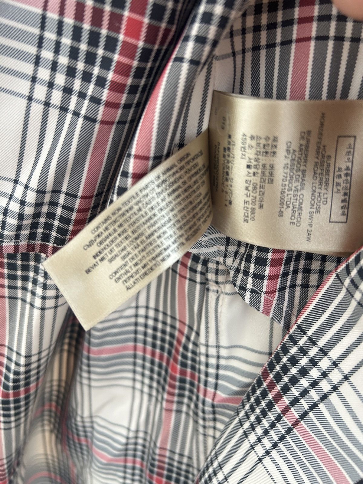 Burberry Burberry Check Runway Rain Trench Coat Size M / US 6-8 / IT 42-44 - 16 Thumbnail