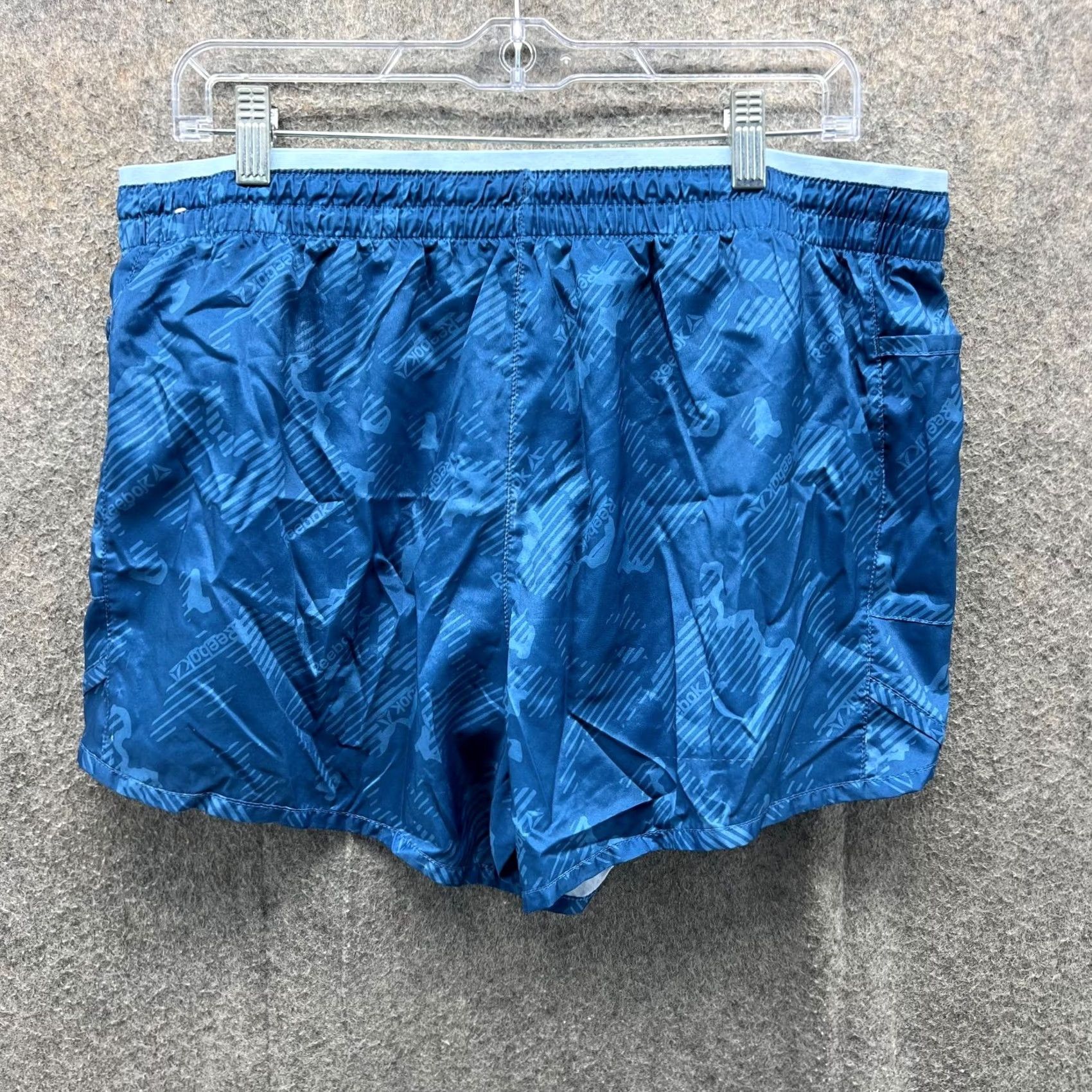 Reebok Reebok Shorts Mens XL Blue Running Lightweight Athletic Logo Camouflage Athletic Sports Mens XL Blue Camouflage Lightweight Running Shorts Size US 36 / EU 52 - 2 Thumbnail