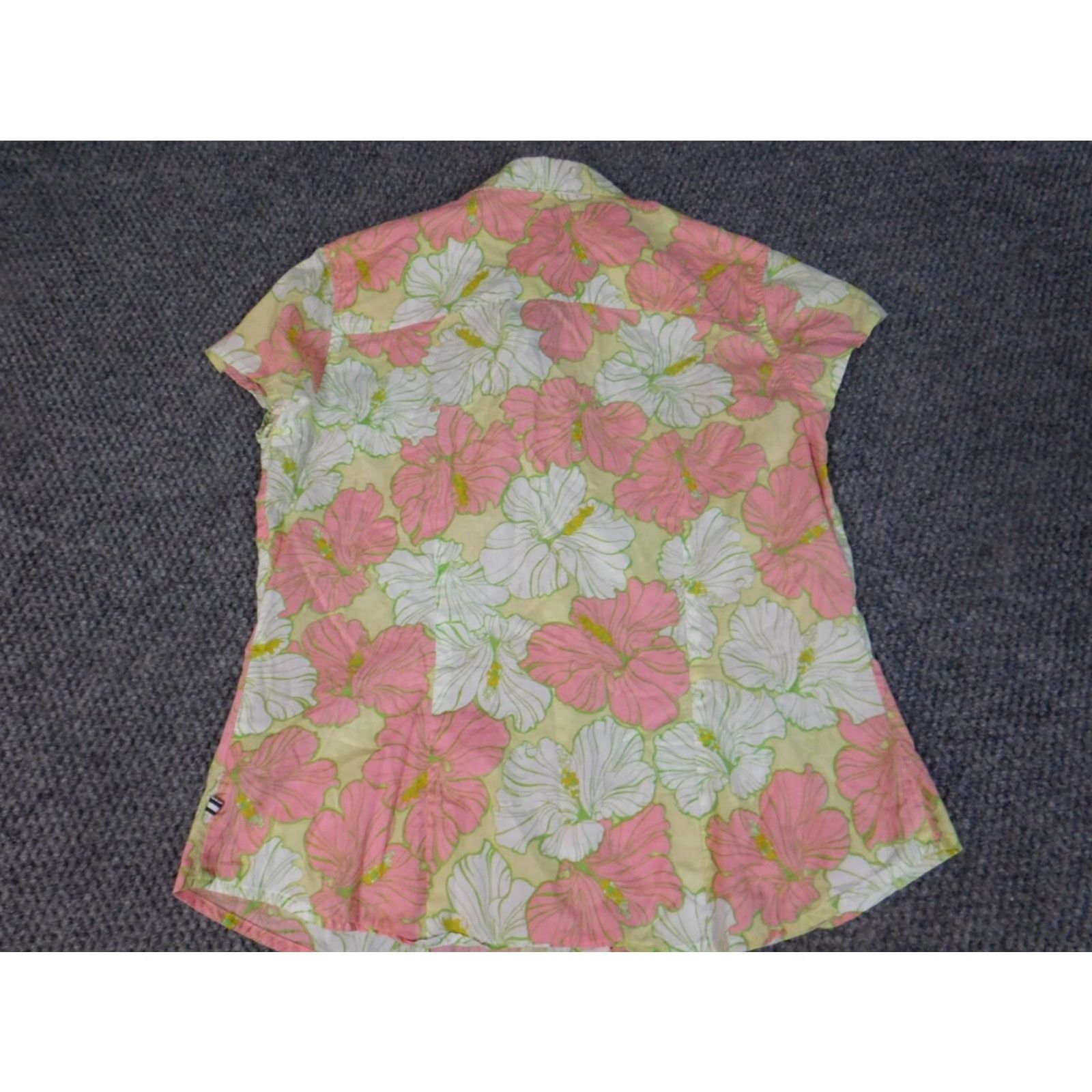 Izod Izod Womens Blouse PM Petites pink floral button down Size M / US 6-8 / IT 42-44 - 6 Thumbnail