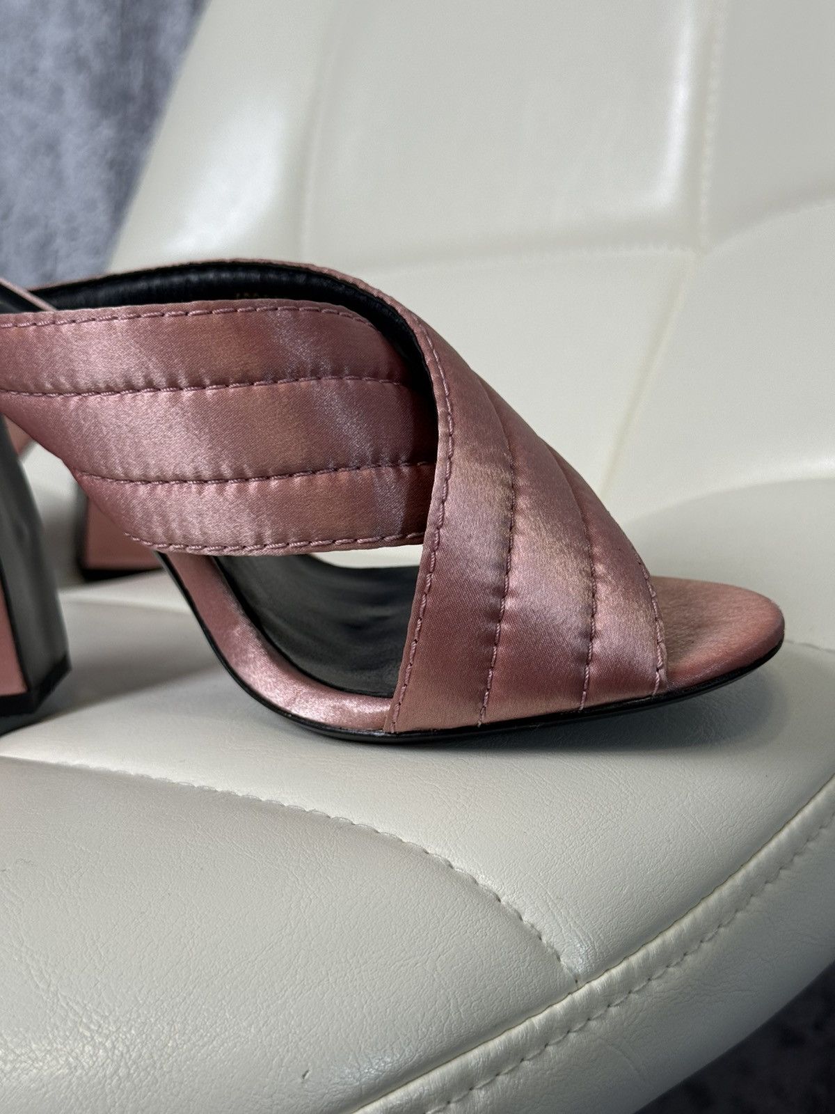 Gucci Gucci Crossover Satin Quilted Mule Sandals Block Heel Slides Size US 9 / IT 39 - 8 Thumbnail