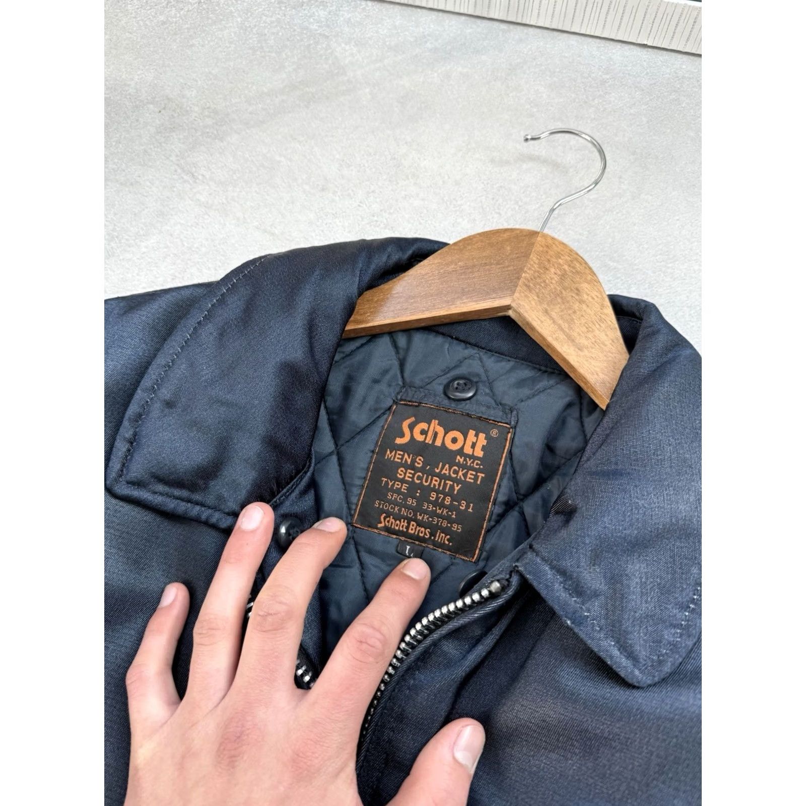 Schott VINTAGE Schott NYC Security Quilted Bomber Jacket Men’s Blue L Bomber Jacket Size US L / EU 52-54 / 3 - 7 Thumbnail
