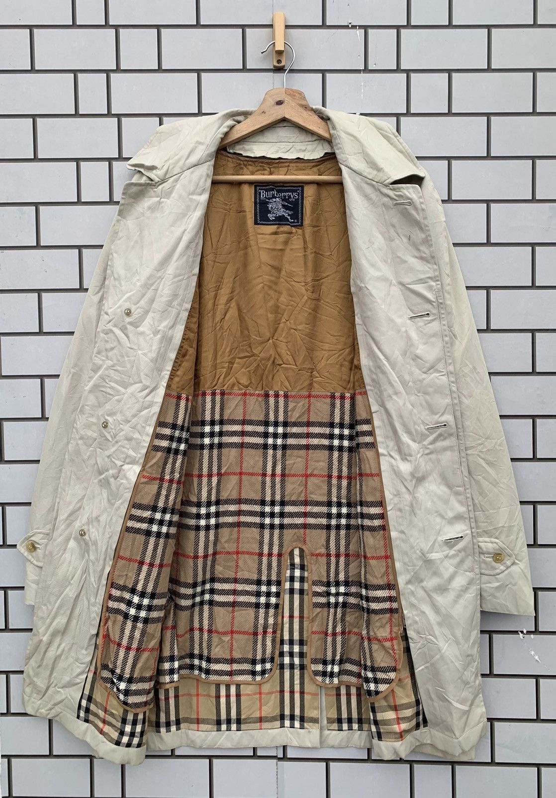 Burberry × Burberry Prorsum × Vintage Vintage Burberrys Nova Check Trench Coat Jacket Size US L / EU 52-54 / 3 - 3 Thumbnail