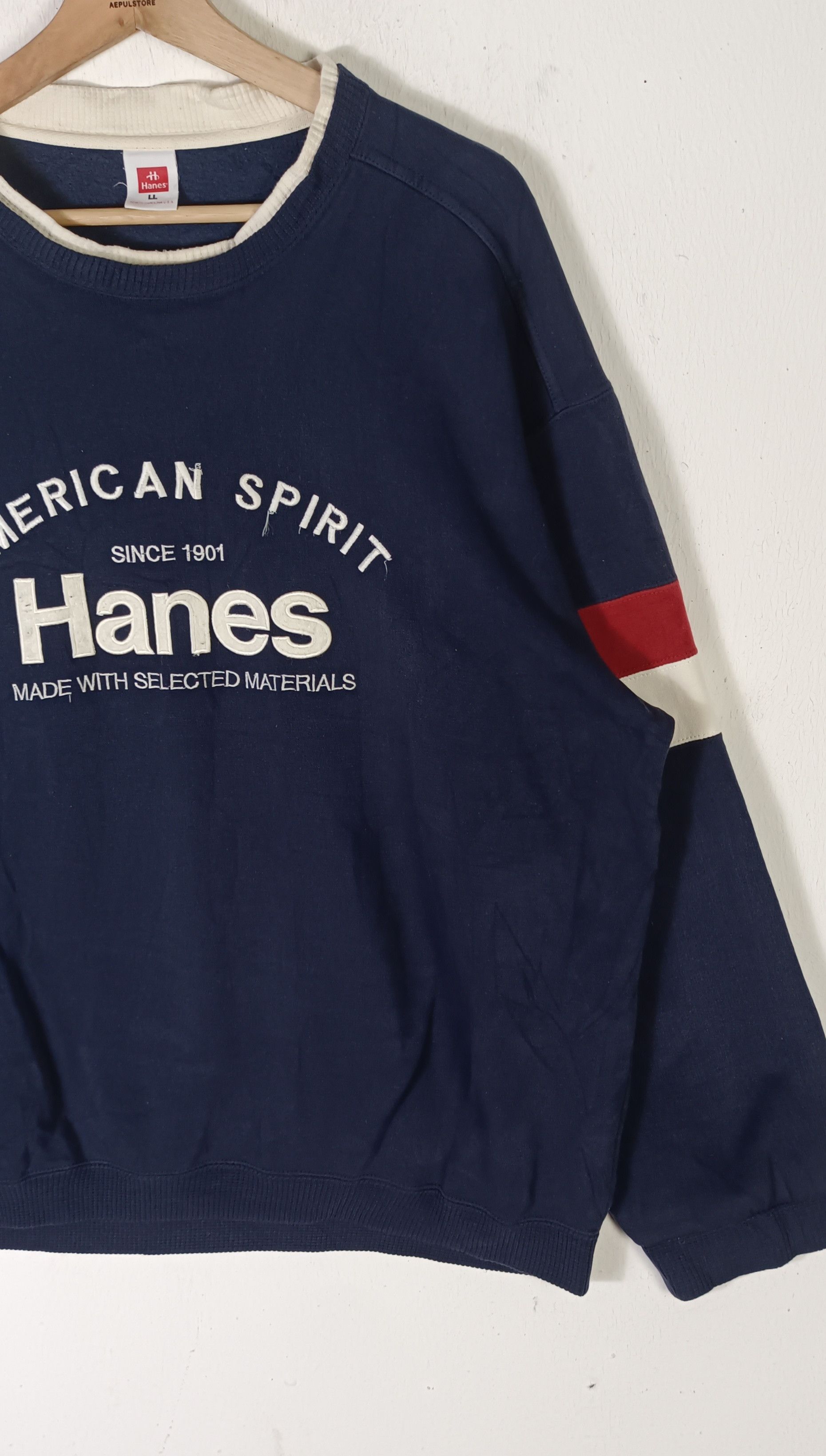 Hanes × Japanese Brand × Vintage Vintage Hanes Embroidered logo Sweatshirt Size US XL / EU 56 / 4 - 4 Thumbnail
