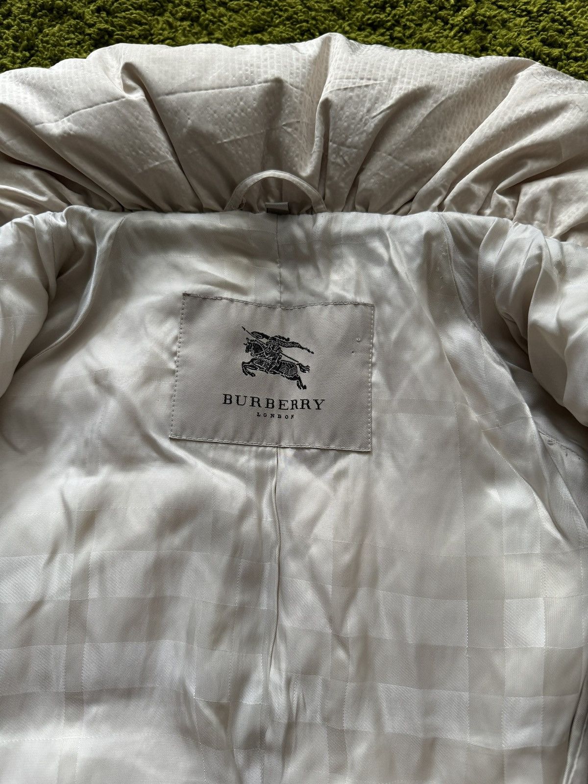 Burberry × Designer Burberry ivory down puffer jacket Size S / US 4 / IT 40 - 5 Thumbnail