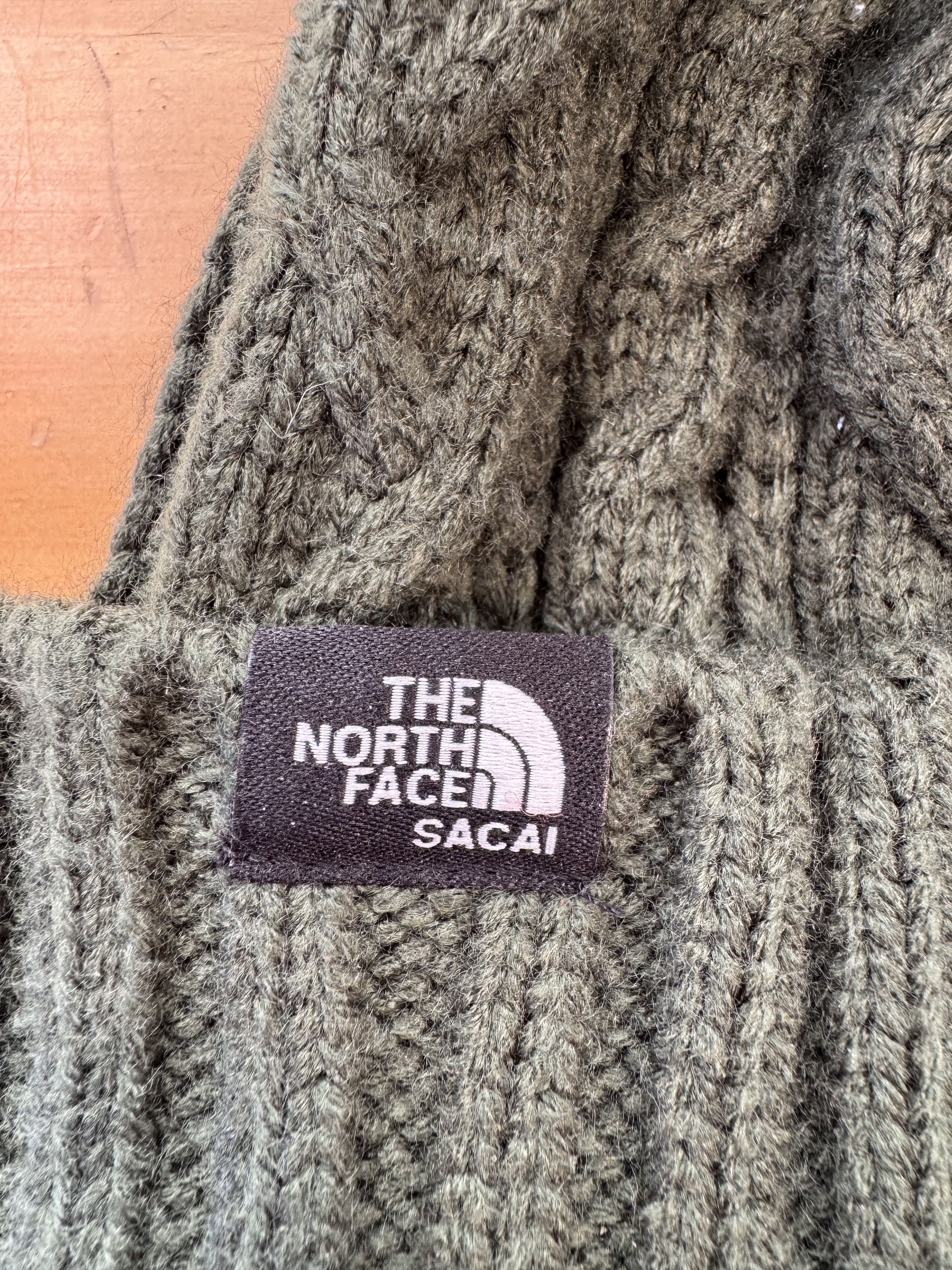 Sacai × The North Face Rare Unique Sacai north face oversized fur ball beanie Size ONE SIZE - 4 Thumbnail