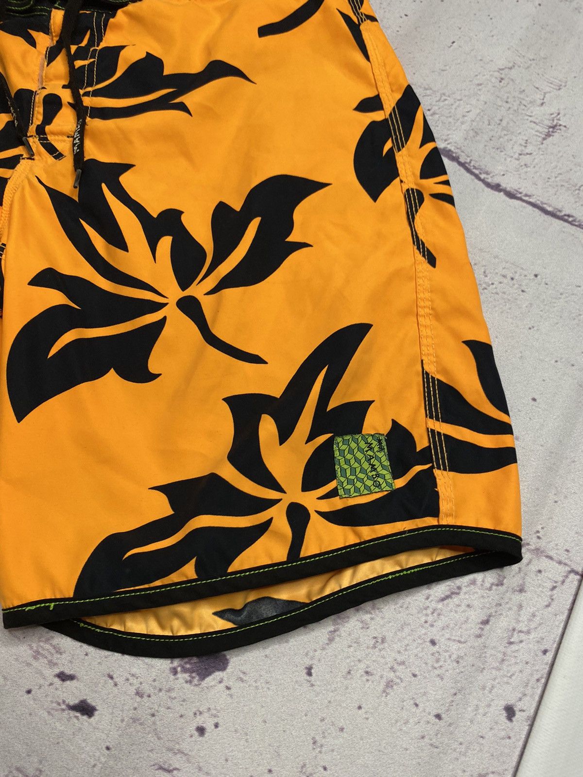 Mambo MENS vintage Mambo Overprint Luxury Surf Shorts Size US 32 / EU 48 - 2 Thumbnail