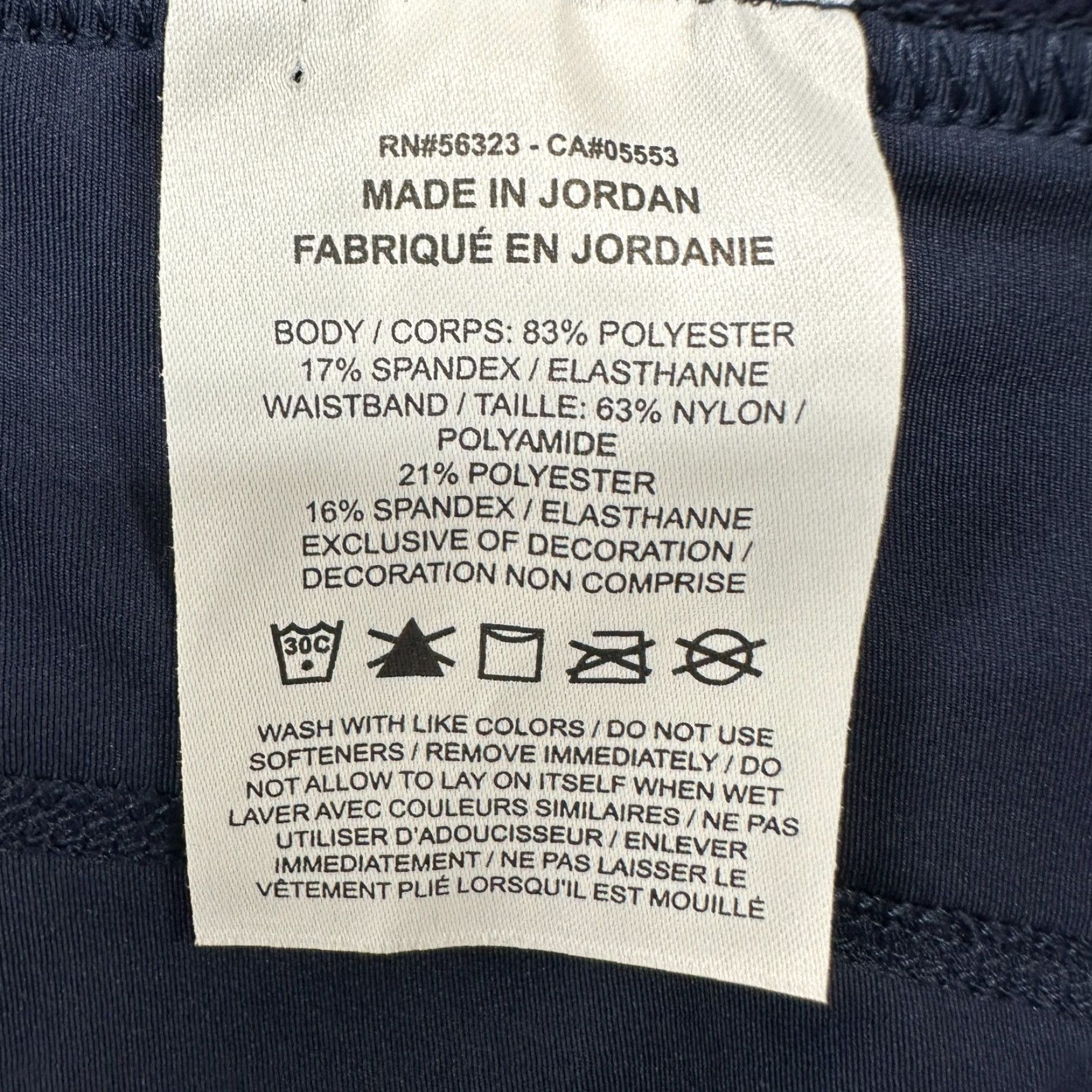 Nike VINTAGE? Wait—no. The item is not marked vintage. So: Nike Shorts Womens L Blue Navy Pro Spellout Compression Solid Logo Dri Fit Logo Size 36" / US 14 / IT 50 - 3 Thumbnail