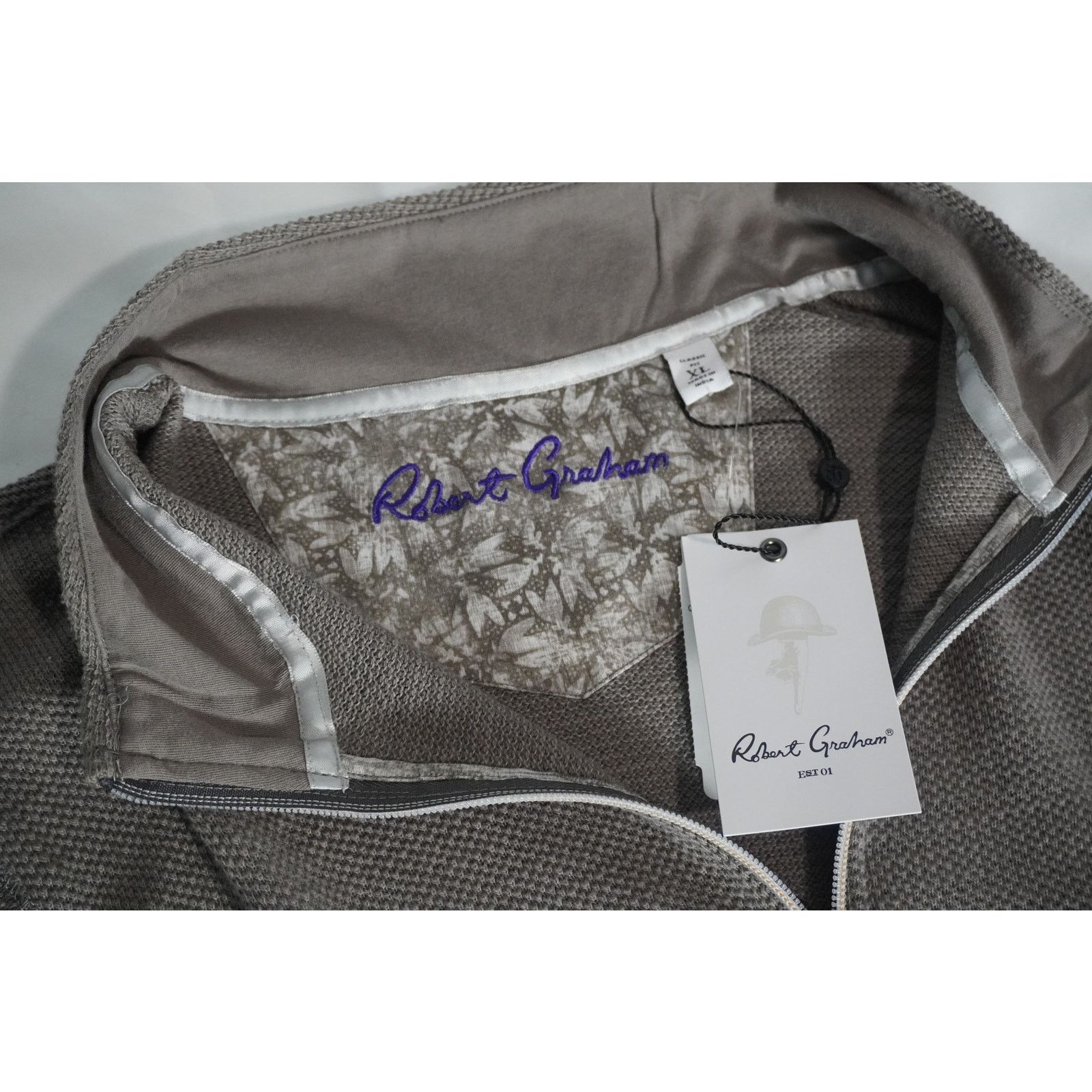 Robert Graham Robert Graham Quarter-Zip Pullover – Textured Knit – Size XL Size US XL / EU 56 / 4 - 4 Thumbnail