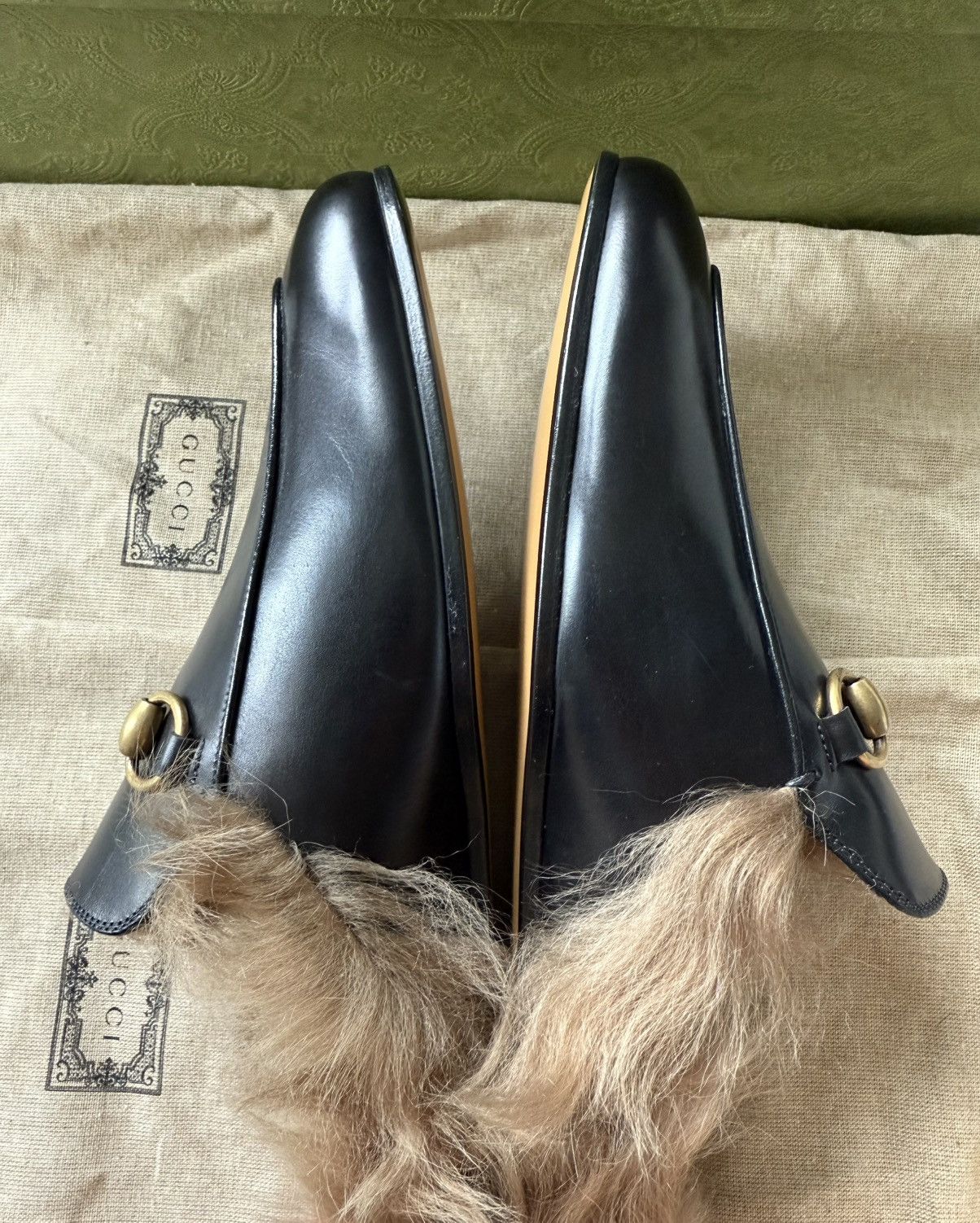 Gucci Fur princetown loafers/brand new
