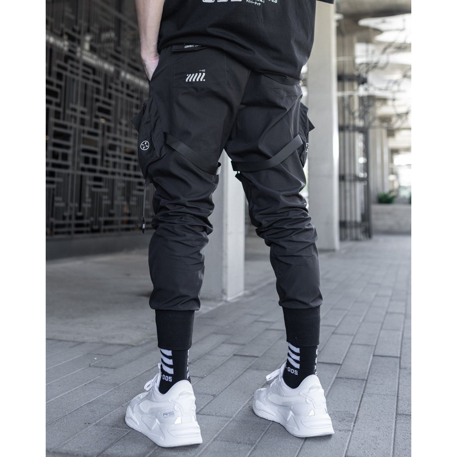 Other Fabric of the Universe Black 10F Cargo Pants - (C8) Size L Size US 32 / EU 48 - 4 Thumbnail