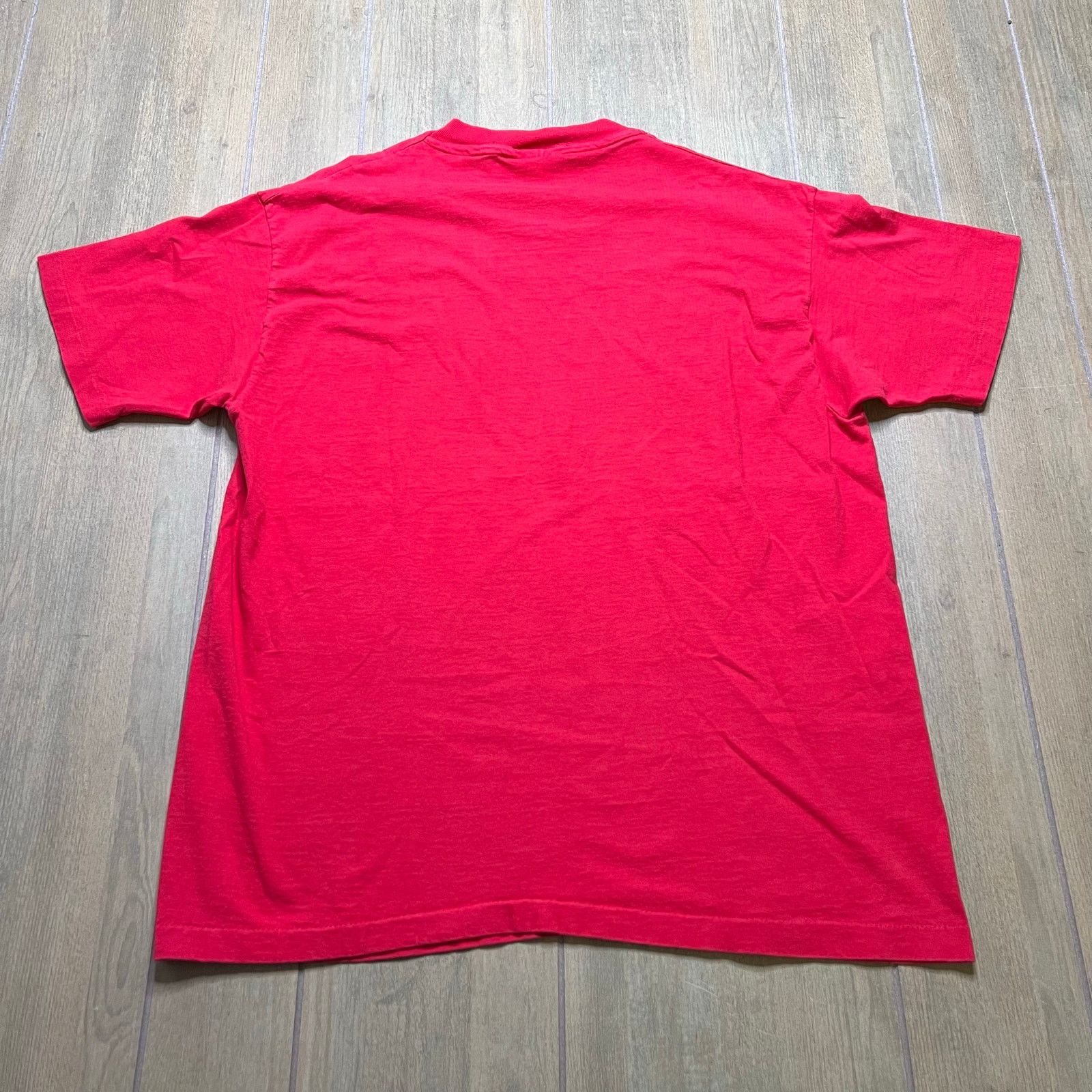 Vintage VINTAGE 80S STUDIO UMEN BOXY WIDE T SHIRT SZ L RED Y2K Size US L / EU 52-54 / 3 - 8 Thumbnail