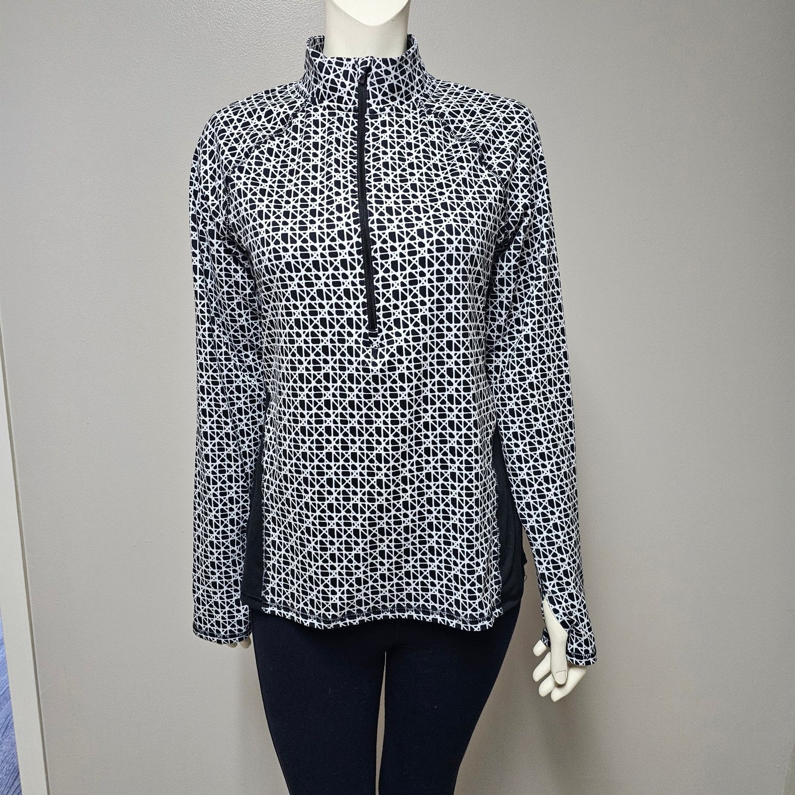 Champion Champion C9 Quarter Zip Geometric Print Black Panels Size M Size M / US 6-8 / IT 42-44 - 1 Thumbnail