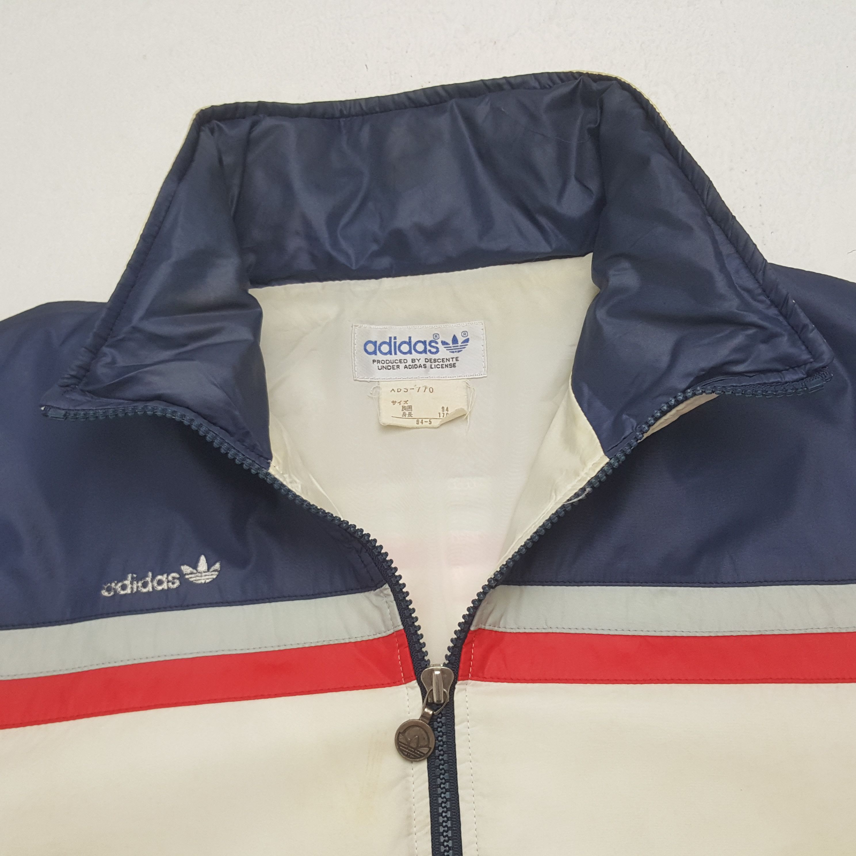 Adidas Vintage Adidas Track Sport Windbreaker Jacket Size US M / EU 48-50 / 2 - 4 Thumbnail