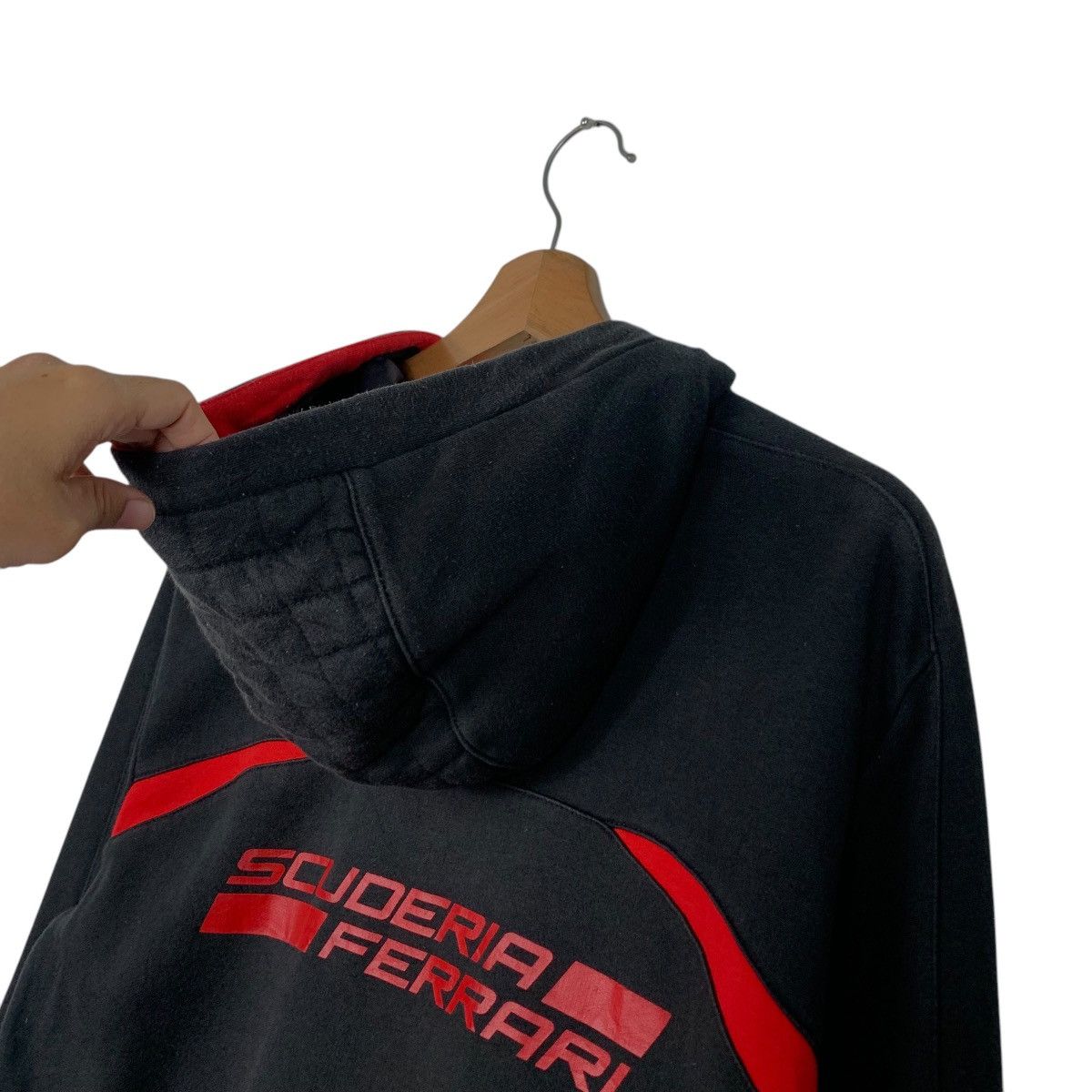 Ferrari × Puma PUMA X FERRARI Scuderia Ferrari Big Logo Hoodies #1957-C85 Size US L / EU 52-54 / 3 - 3 Thumbnail
