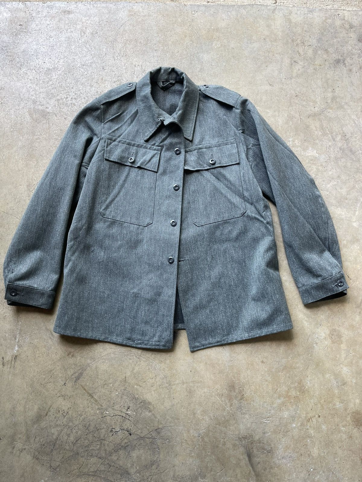 Vintage Vintage Swiss Army Work Jacket Size US L / EU 52-54 / 3 - 1 Thumbnail