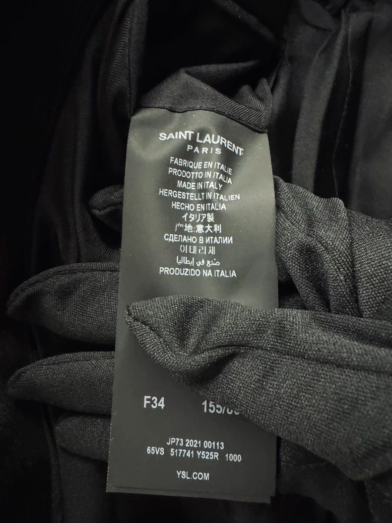 Saint Laurent Paris Saint Laurent 22SS Velvet Smoking Jacket Size US S / EU 44-46 / 1 - 6 Thumbnail