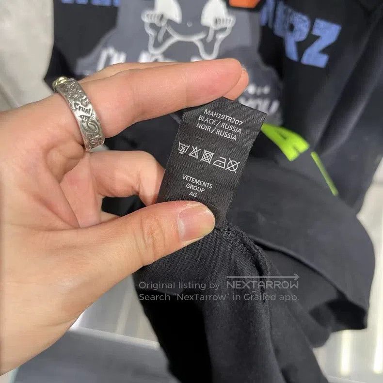 Vetements Vetements Anti-War Patchwork Hoodie Size US S / EU 44-46 / 1 - 6 Thumbnail