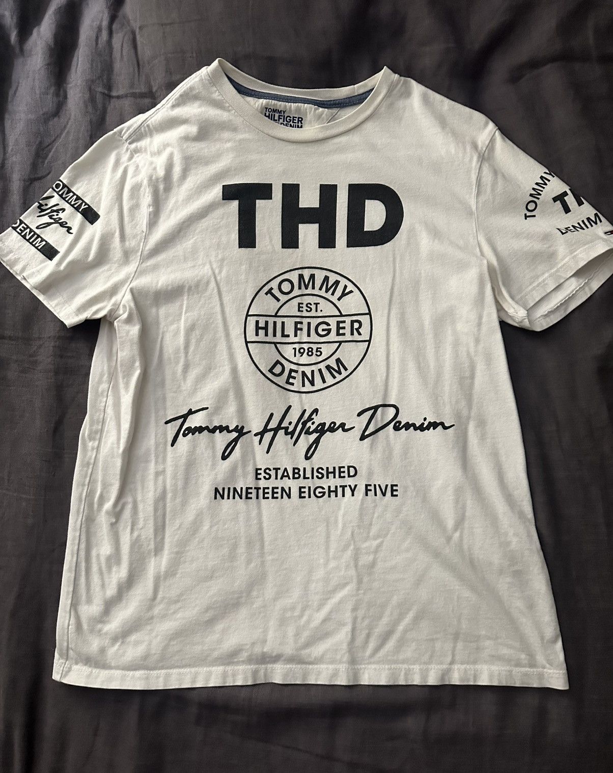 Tommy Hilfiger Tommy Hilfiger T-Shirt Size US M / EU 48-50 / 2 - 1 Thumbnail