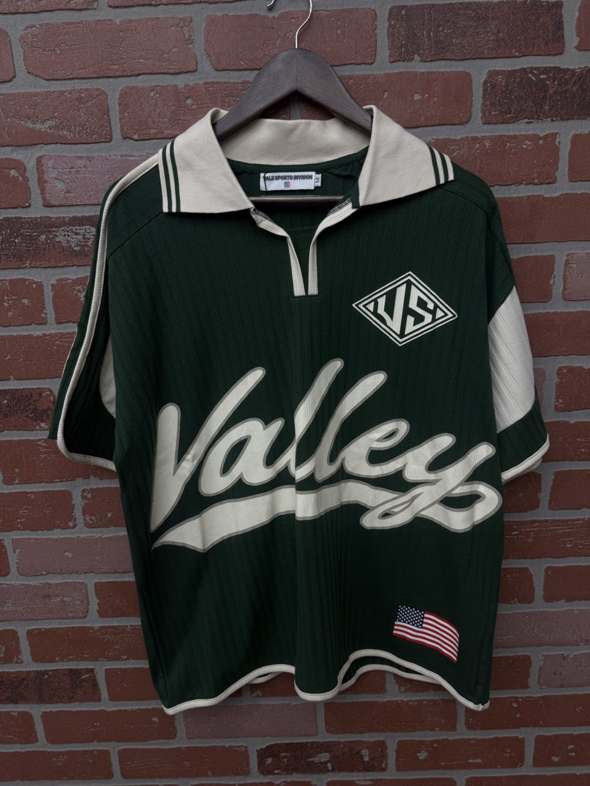Vale Valley Green Polo Dress Shirt Size Medium (NEW) Size US M / EU 48-50 / 2 - 1 Thumbnail