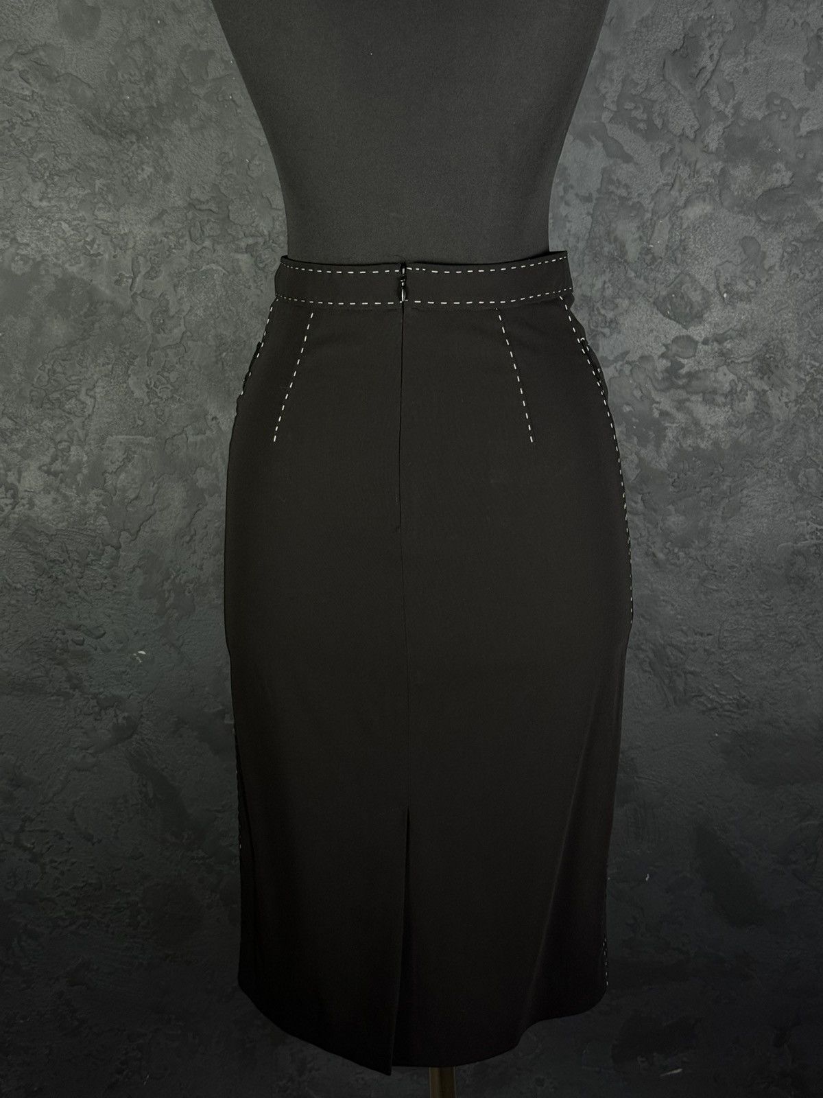 Burberry Women's BURBERRY London Skirt Luxury Size 38 Size 27" / US 4 / IT 40 - 8 Thumbnail