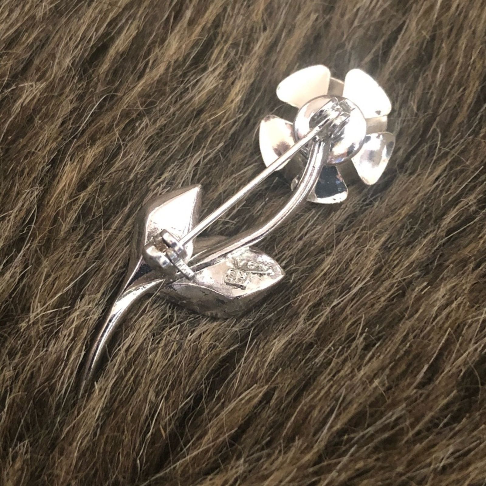 Vintage Vintage Avon silver plated rose brooch pin Size ONE SIZE - 2 Thumbnail