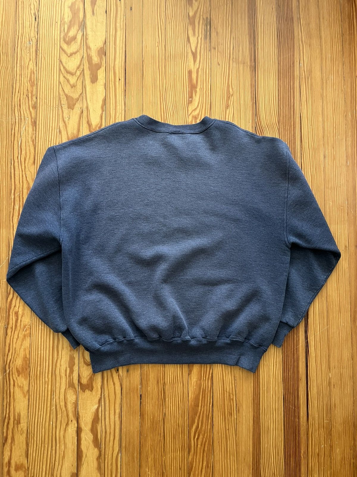 Russell Athletic Vintage Russell Crewneck Thrashed Sunfaded Purple ERD Style Size US XL / EU 56 / 4 - 2 Thumbnail