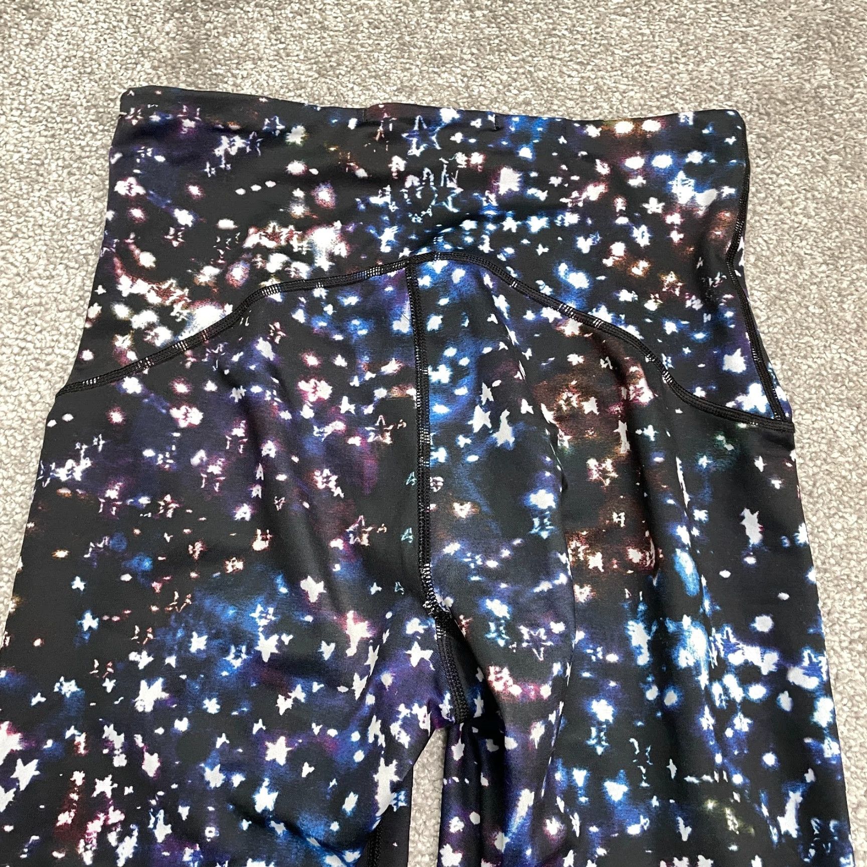 Spanx Spanx By Sara Blakely Cropped Compression Leggings Womens Small Multi Galaxy Gym Size 28" / US 6 / IT 42 - 3 Thumbnail
