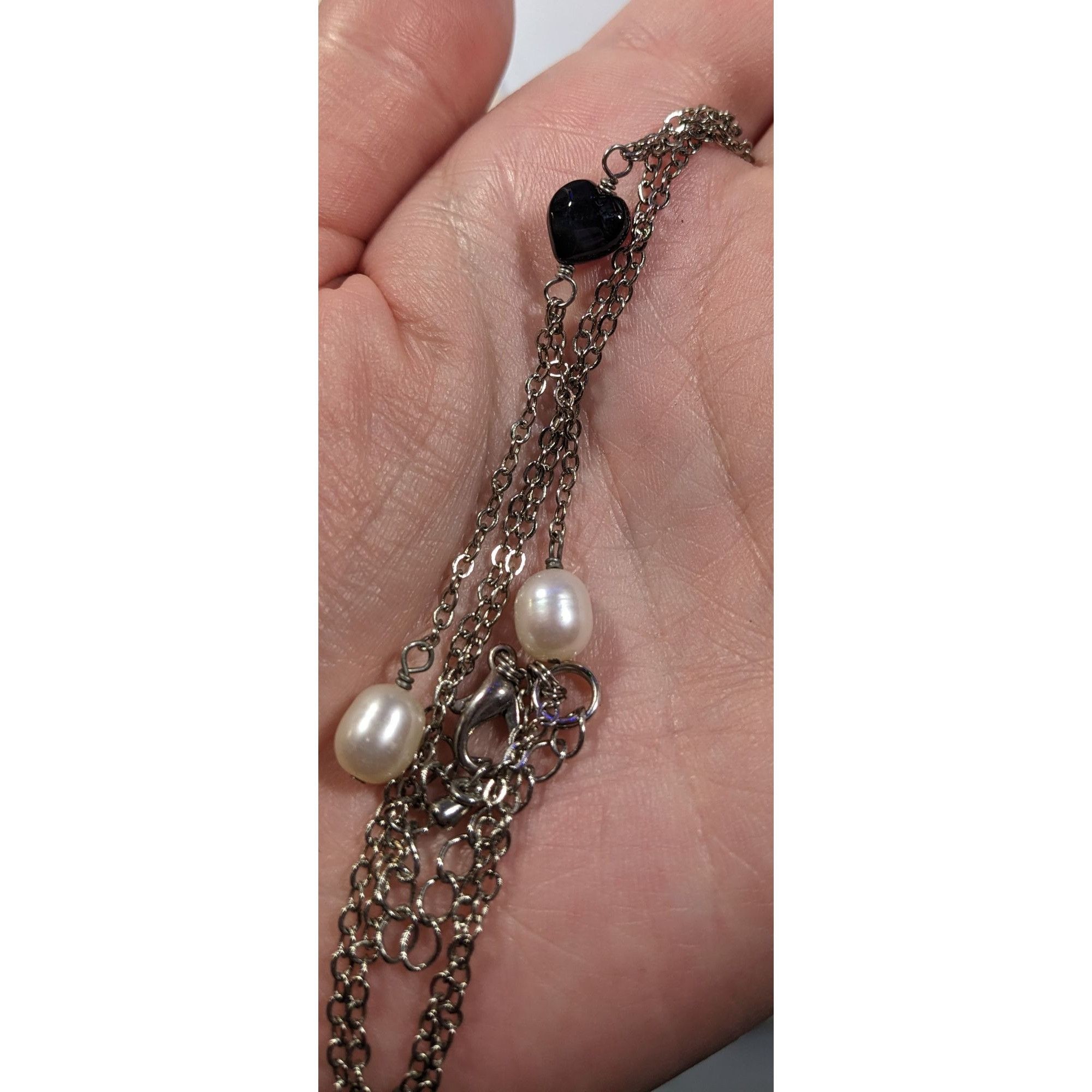Other Elegant Black Heart Pearl Accent Lariat Necklace Size ONE SIZE - 5 Thumbnail