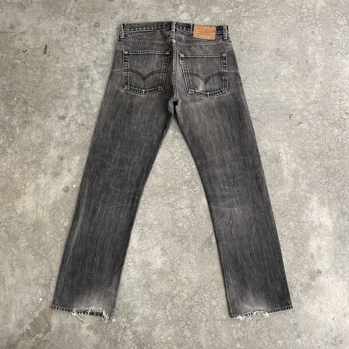 Levi's VTG 2003 Levi’s 505 Faded Grey Denim Jeans Size US 32 / EU 48 - 13 Thumbnail