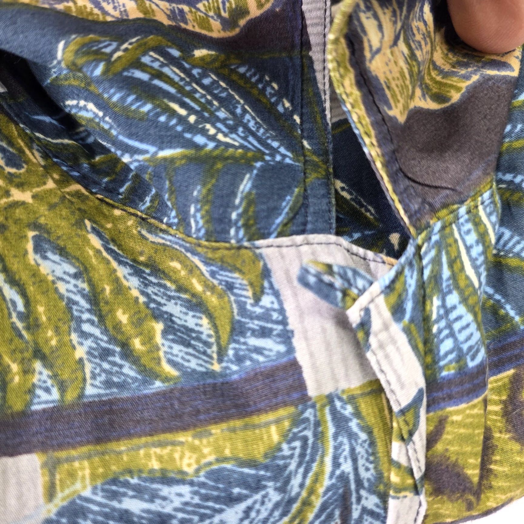 Vintage VINTAGE HWY 1 Classic Hawaiian Shirt Mens XL Tall Short Sleeve Beachy Vacation Floral Button-Up Shirt Mens XL Tall Blue Size US XL / EU 56 / 4 - 2 Thumbnail