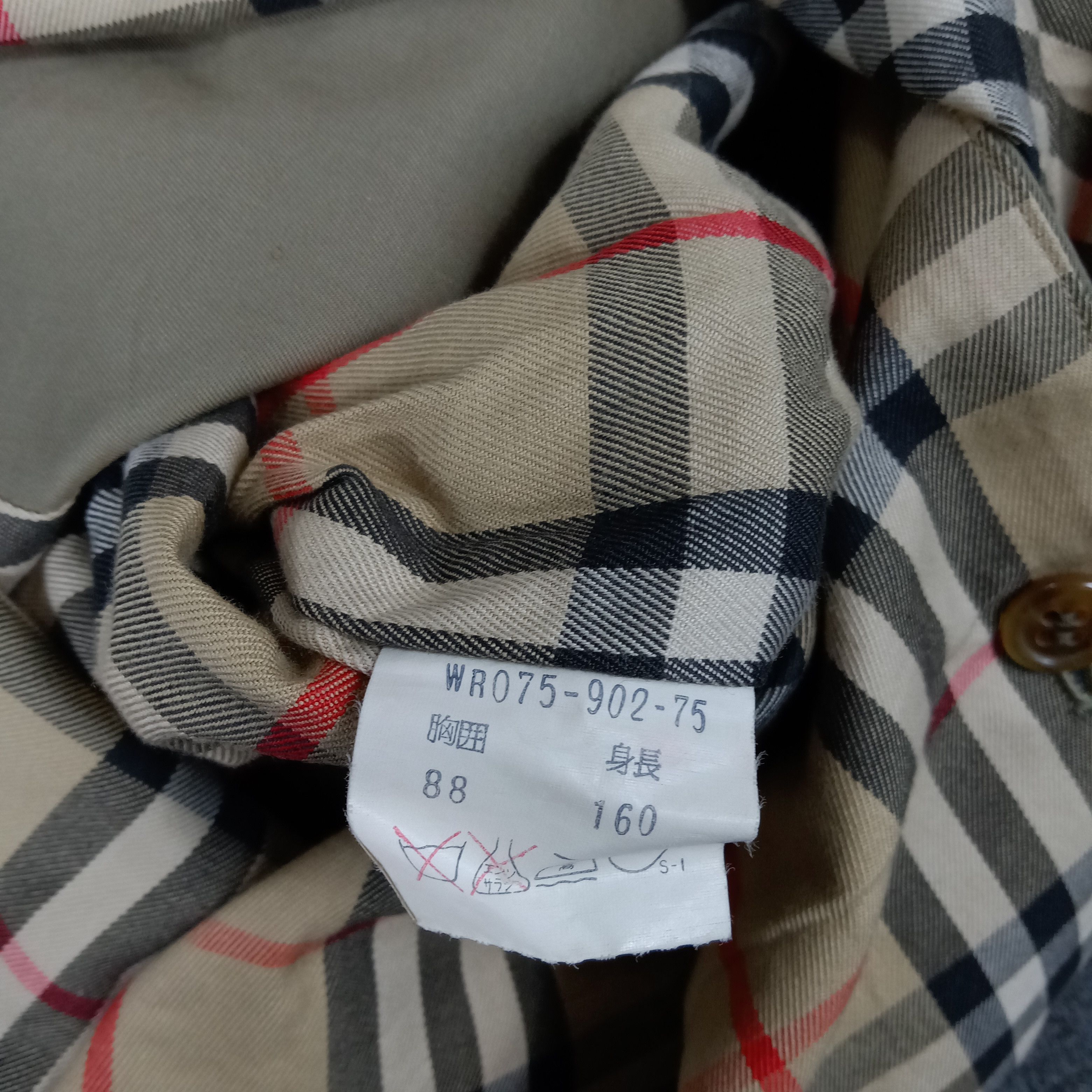 Burberry × Vintage Burberry Nova Check Long Trench Jacket Size US M / EU 48-50 / 2 - 5 Thumbnail