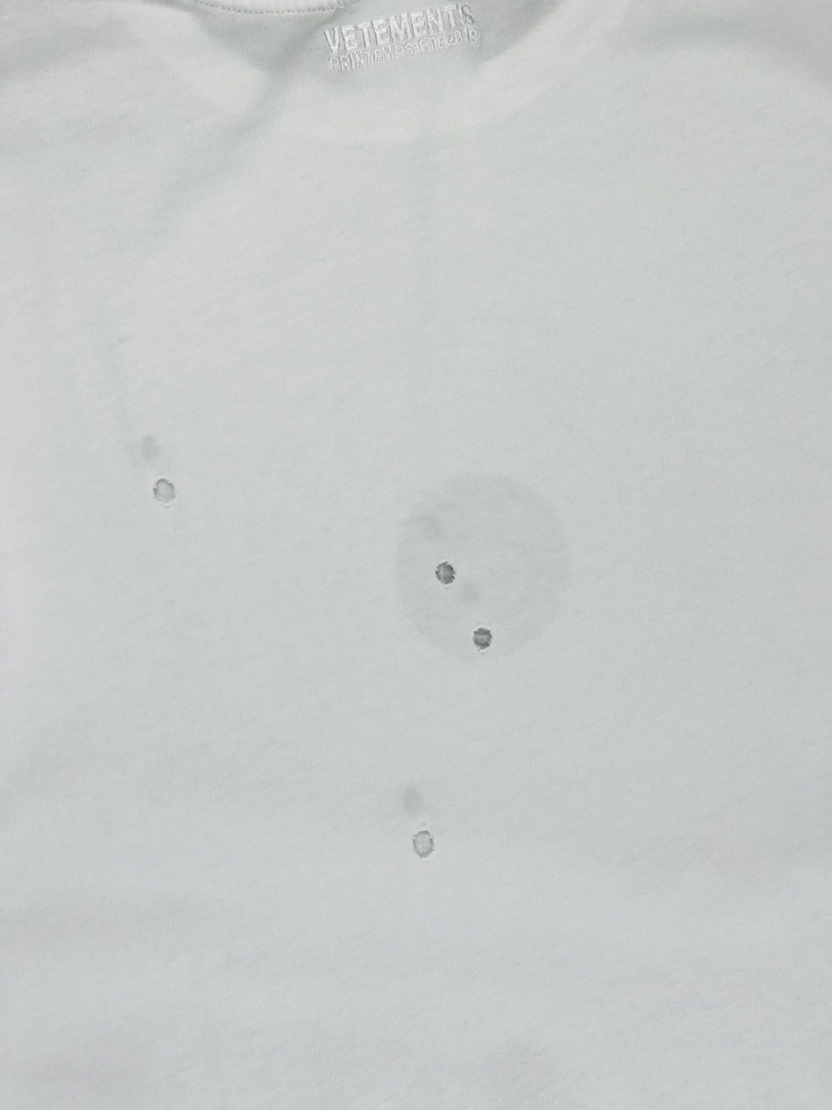 Vetements SS19 Vetements Target Bullet Hole Distressed Tshirt White Size US M / EU 48-50 / 2 - 5 Thumbnail