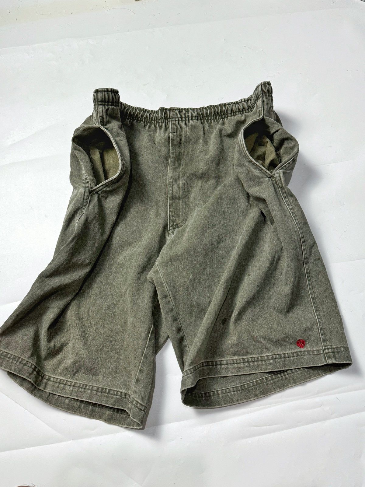 Powell Peralta Powell Peralta Shorts Baggy Pants Size US 36 / EU 52 - 1 Thumbnail