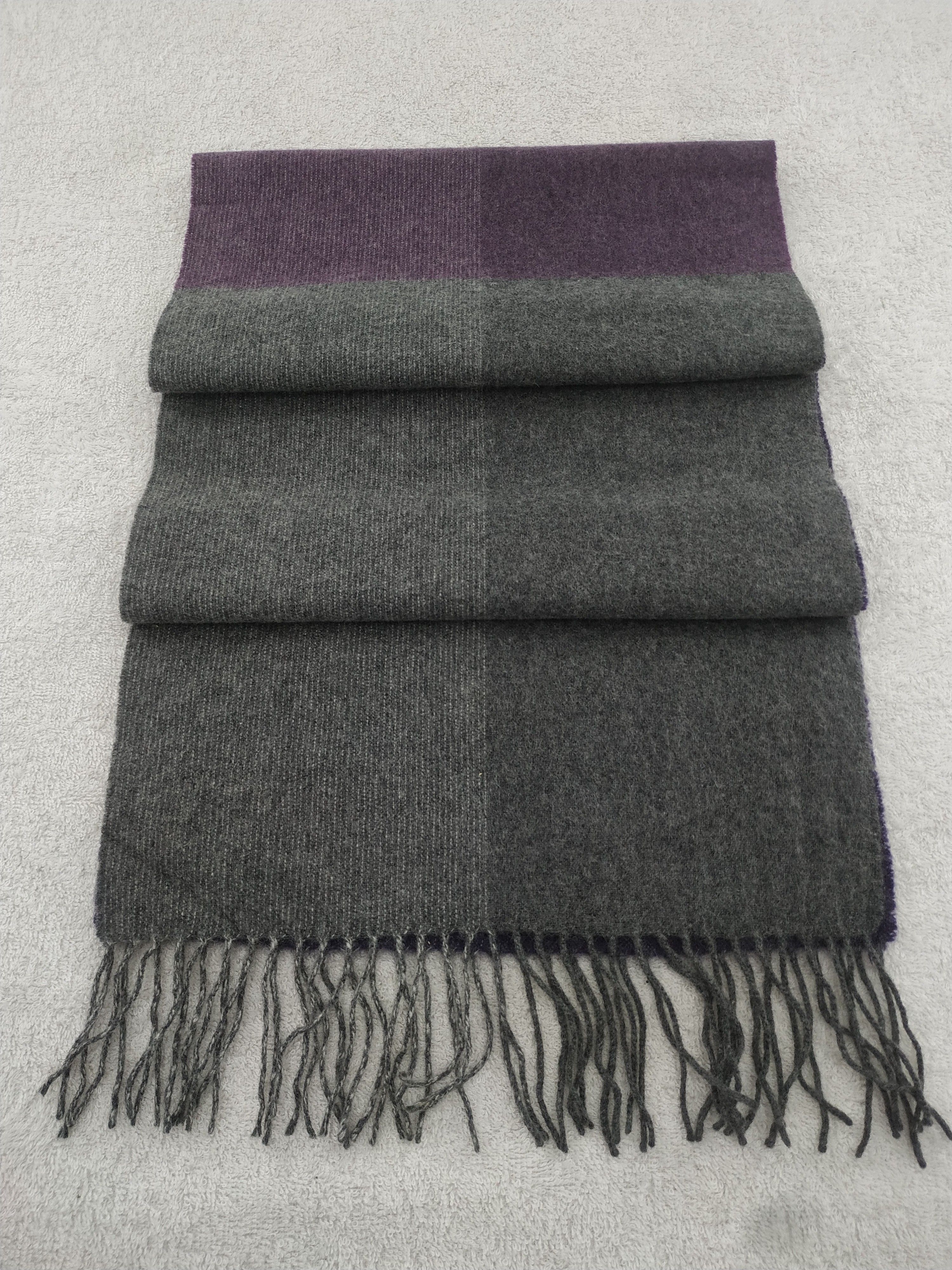 DKNY Vintage DKNY Scarf/Muffler/Neckwear MF140 Size ONE SIZE - 2 Thumbnail