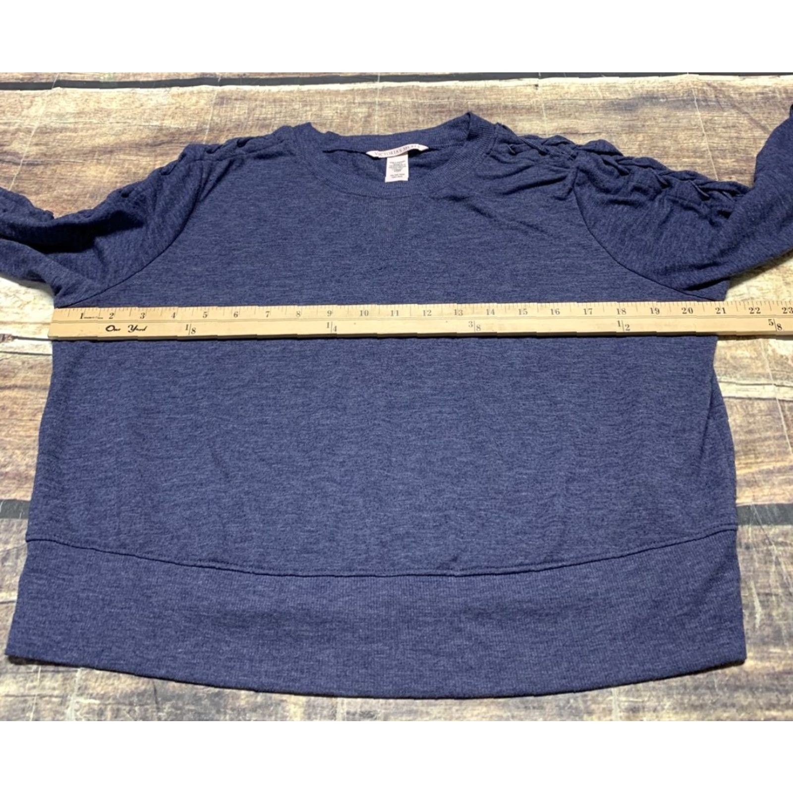 Victoria's Secret Victoria's Secret Woman's Long Sleeve Shirt XS Blue Pullover Crew Neck Laced Arm, Casual, Solid, Regular Fit, Fall Spring Summer Winter, Women Size XS / US 0-2 / IT 36-38 - 3 Thumbnail