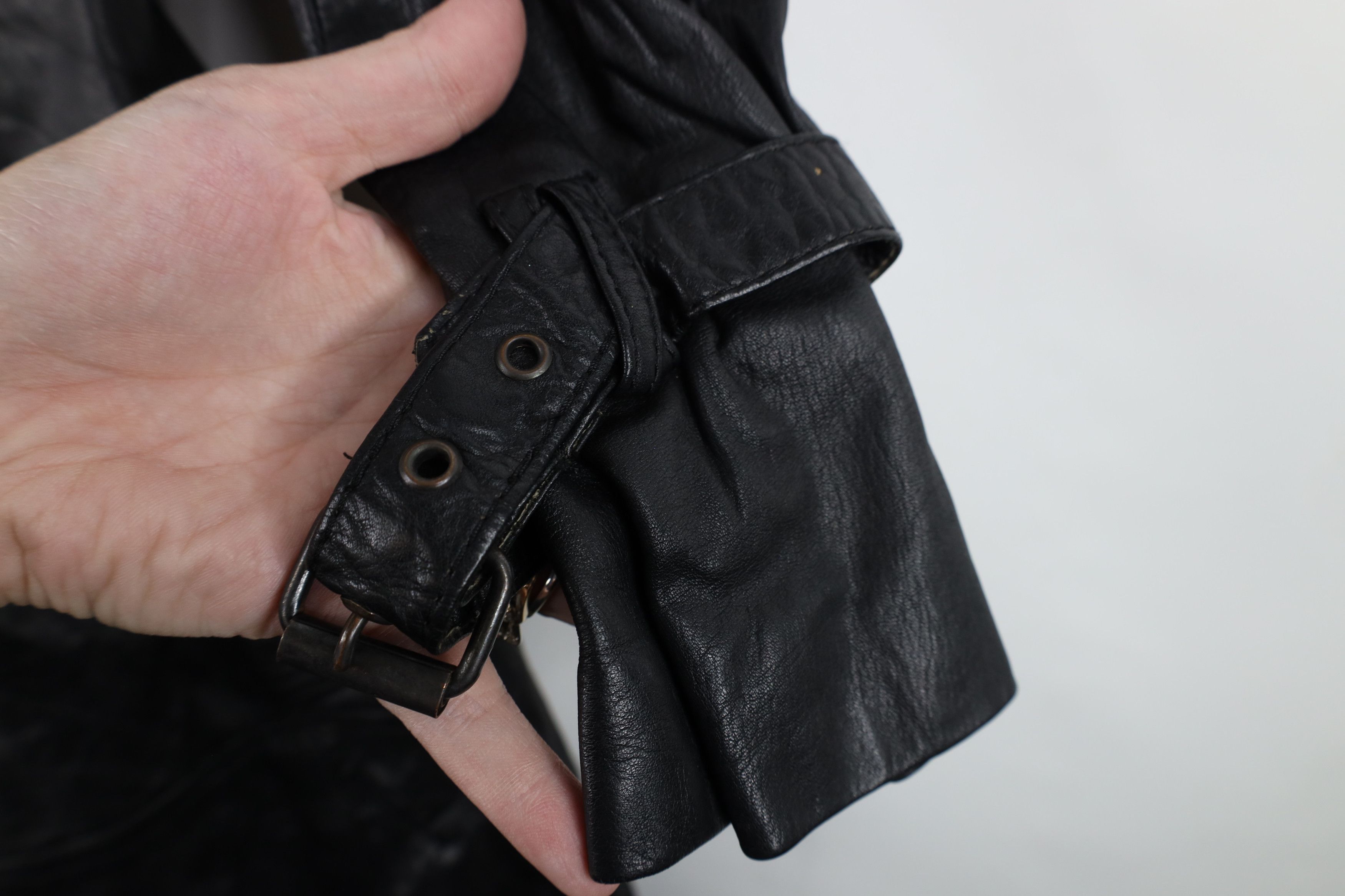Vintage Vintage 70s Streetwear Goth Leather Trench Coat Jacket Black Size L / US 10 / IT 46 - 6 Thumbnail