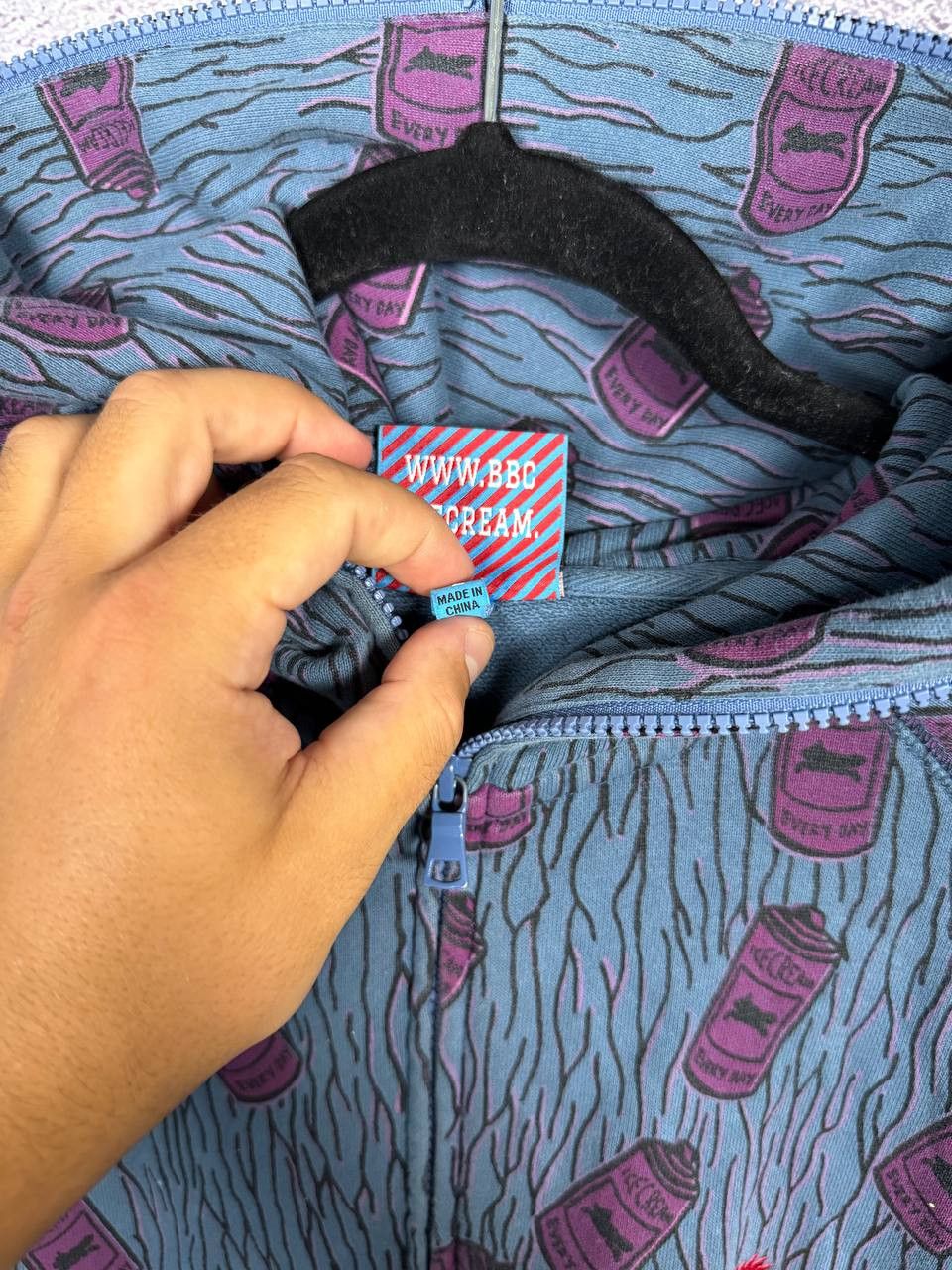 Icecream RARE BBC Icecream Spray Camo Full Zip Hoodie 2XL Size Size US XXL / EU 58 / 5 - 9 Thumbnail