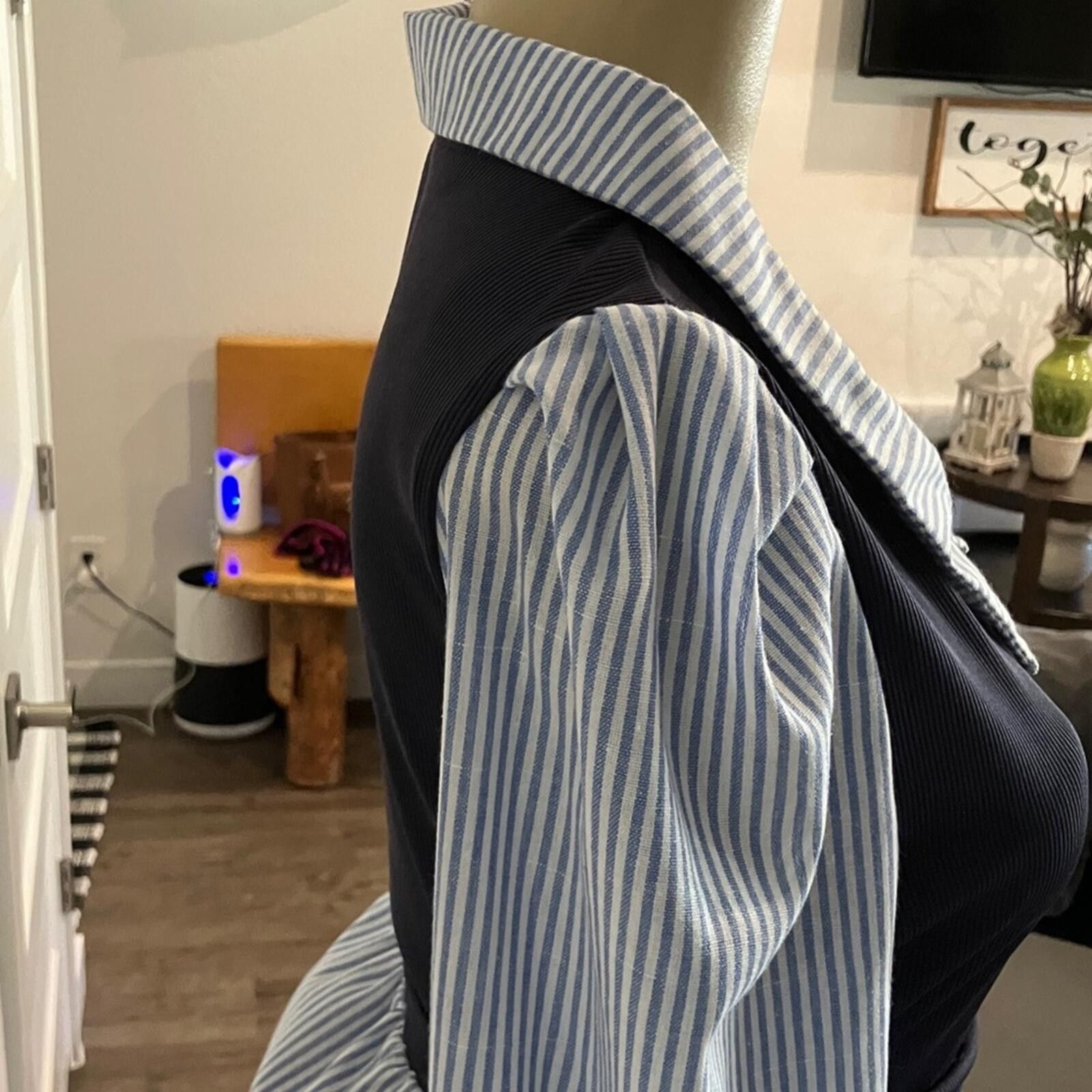 Unknown London Elegant Striped Women's Blouse with Blue Vest Overlay Size M / US 6-8 / IT 42-44 - 4 Thumbnail