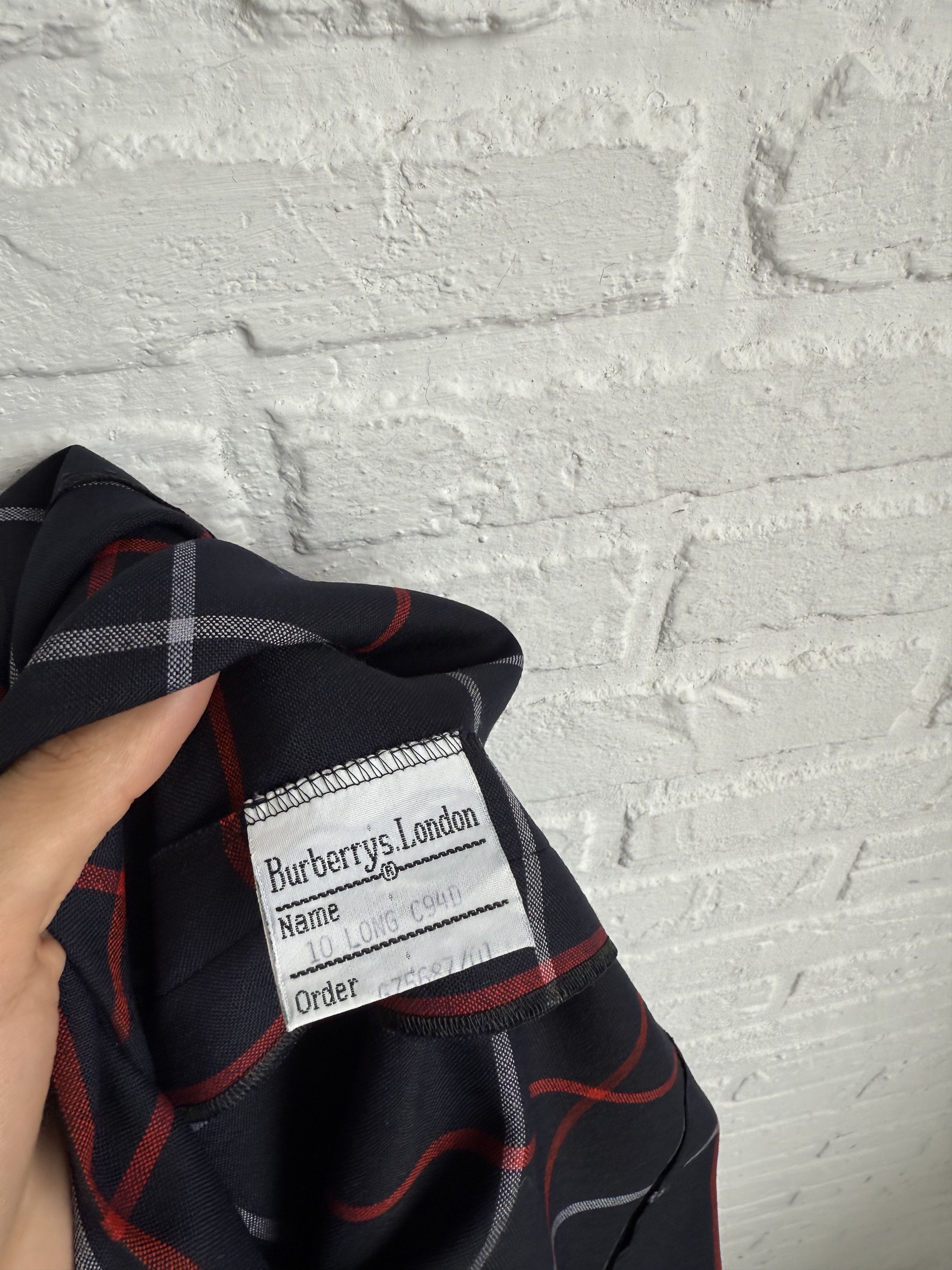 Burberry Vintage 90s Burberrys Burberry nova check wool skirt Size 26" / US 2 / IT 38 - 5 Thumbnail