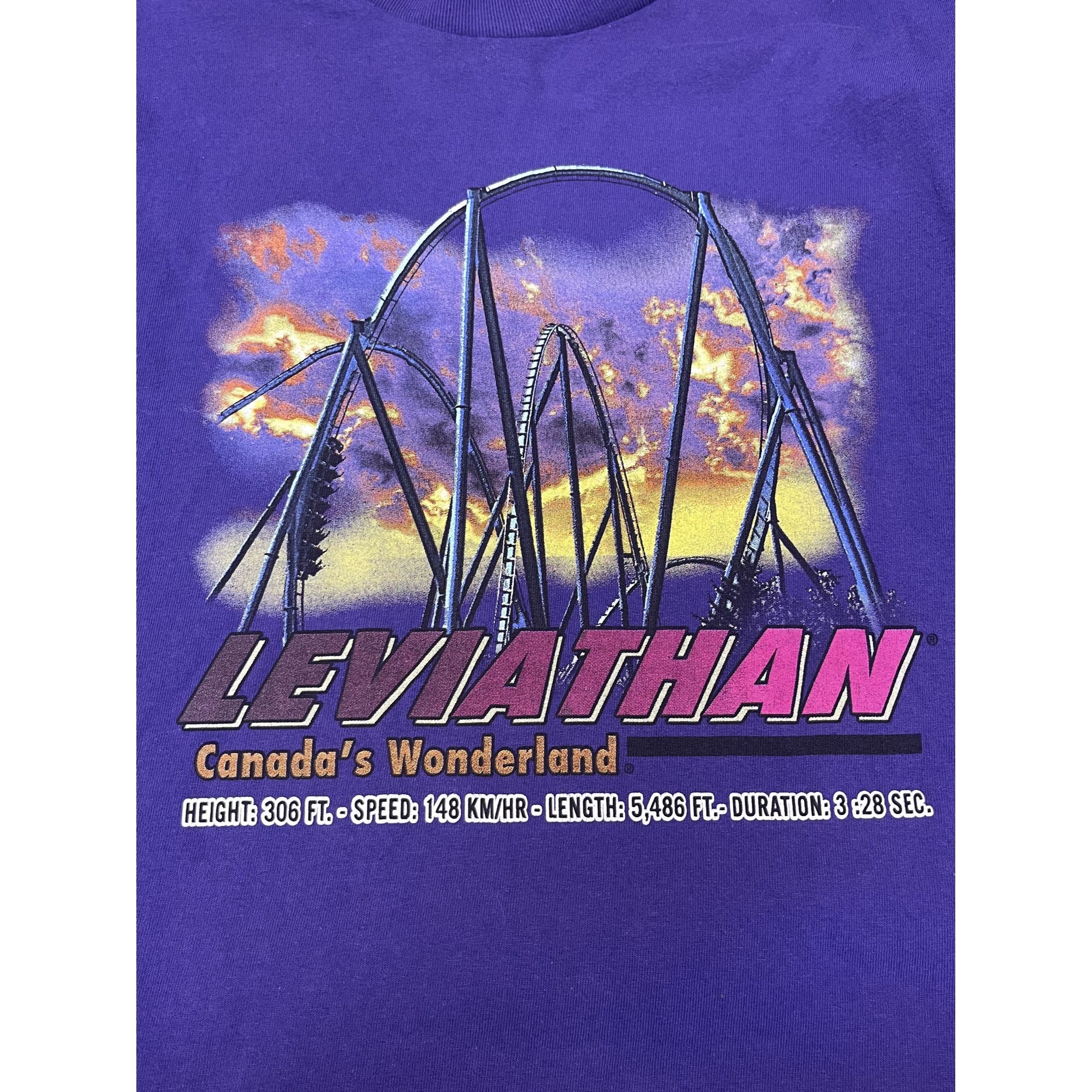 Other Vintage Leviathan Canada’s Wonderland T Size US L / EU 52-54 / 3 - 2 Thumbnail
