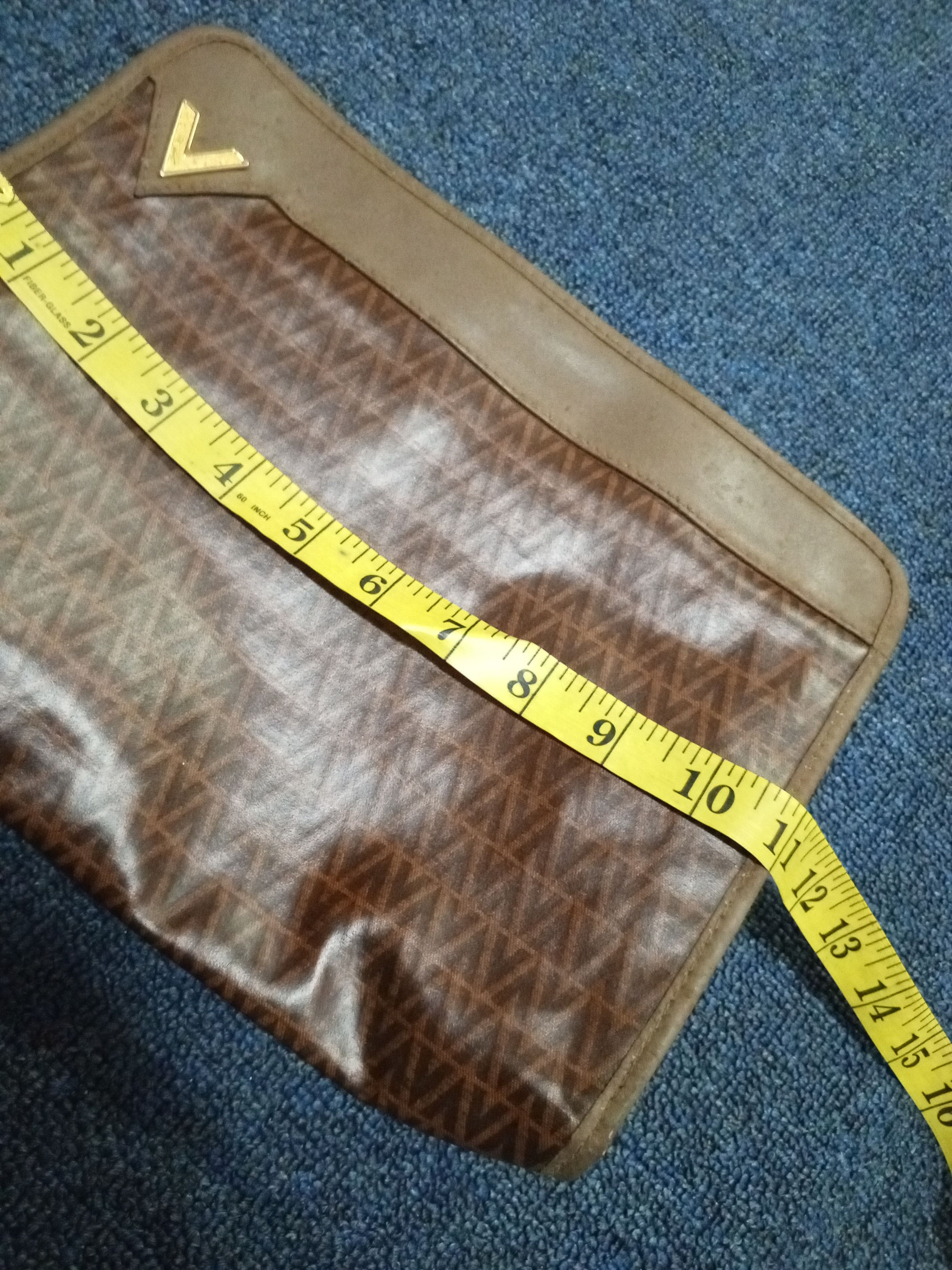 Mario Valentino Vtg MARIO VALENTINO Brown Coated Canvas Medium Clutch Bag Size ONE SIZE - 12 Thumbnail