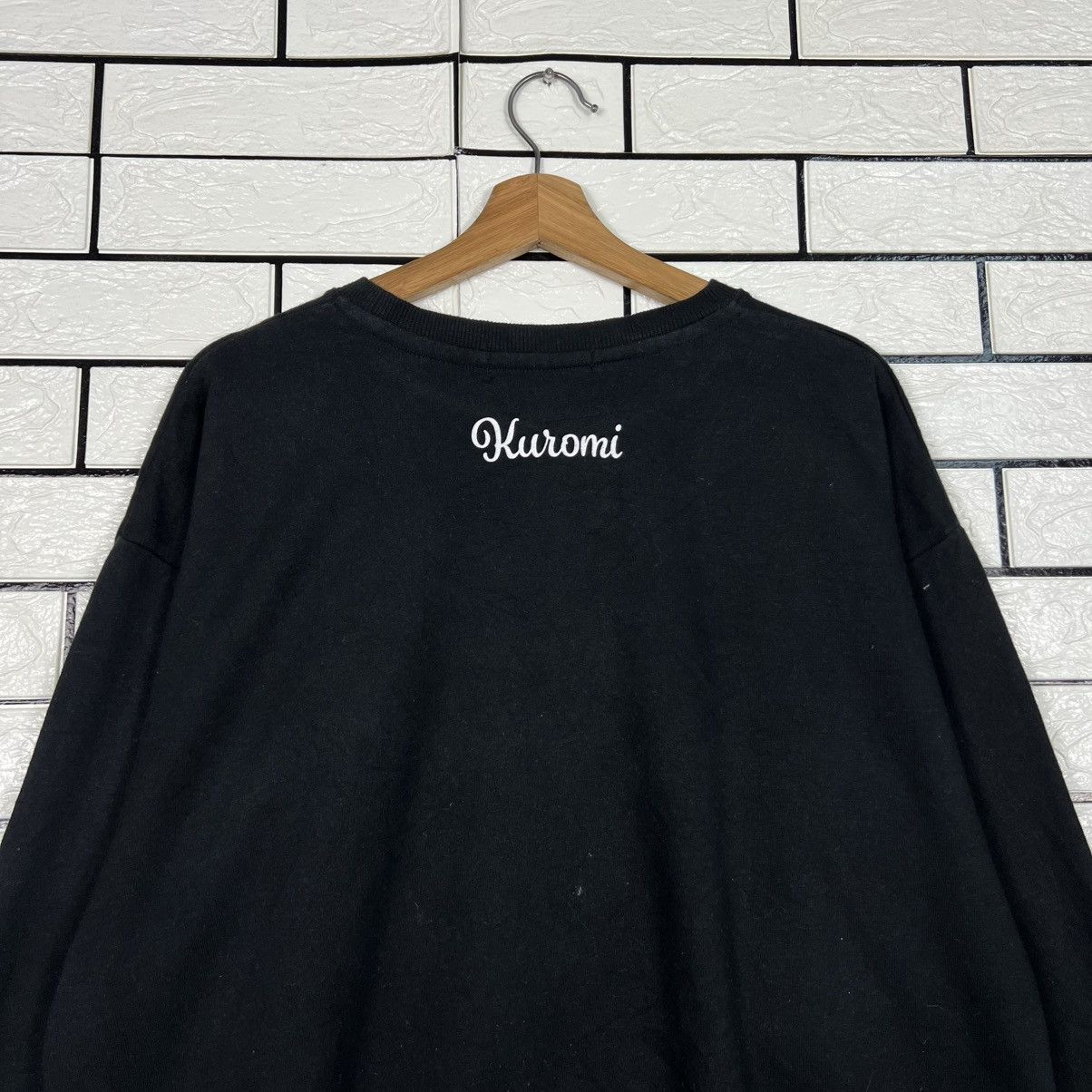 Japanese Brand KUROMI Graphic Big Logo Crewneck Sweatshirt #3951-C180 Size US L / EU 52-54 / 3 - 14 Thumbnail