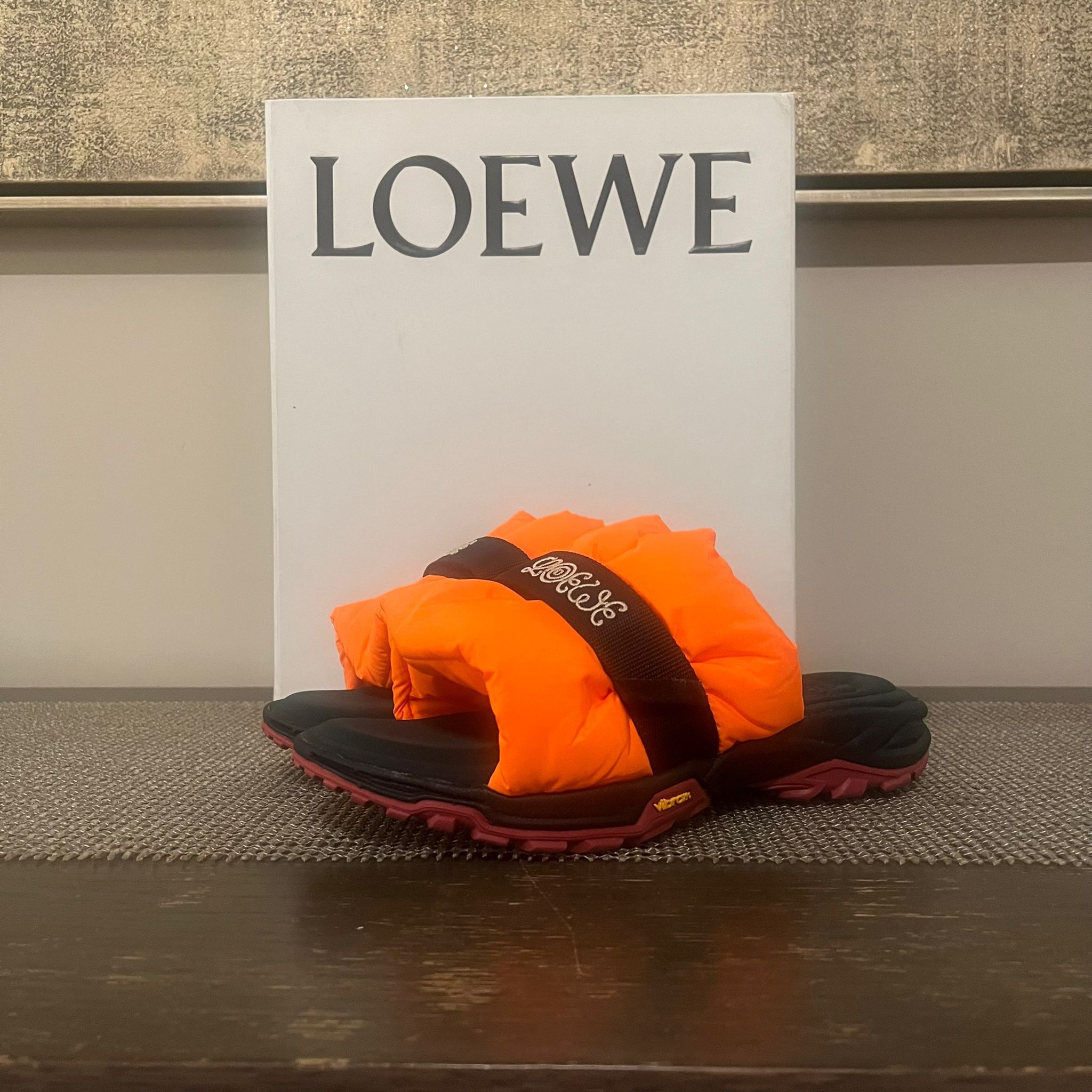 Loewe Pleated Slides in Neon Orange Size US 8 / EU 41 - 3 Thumbnail