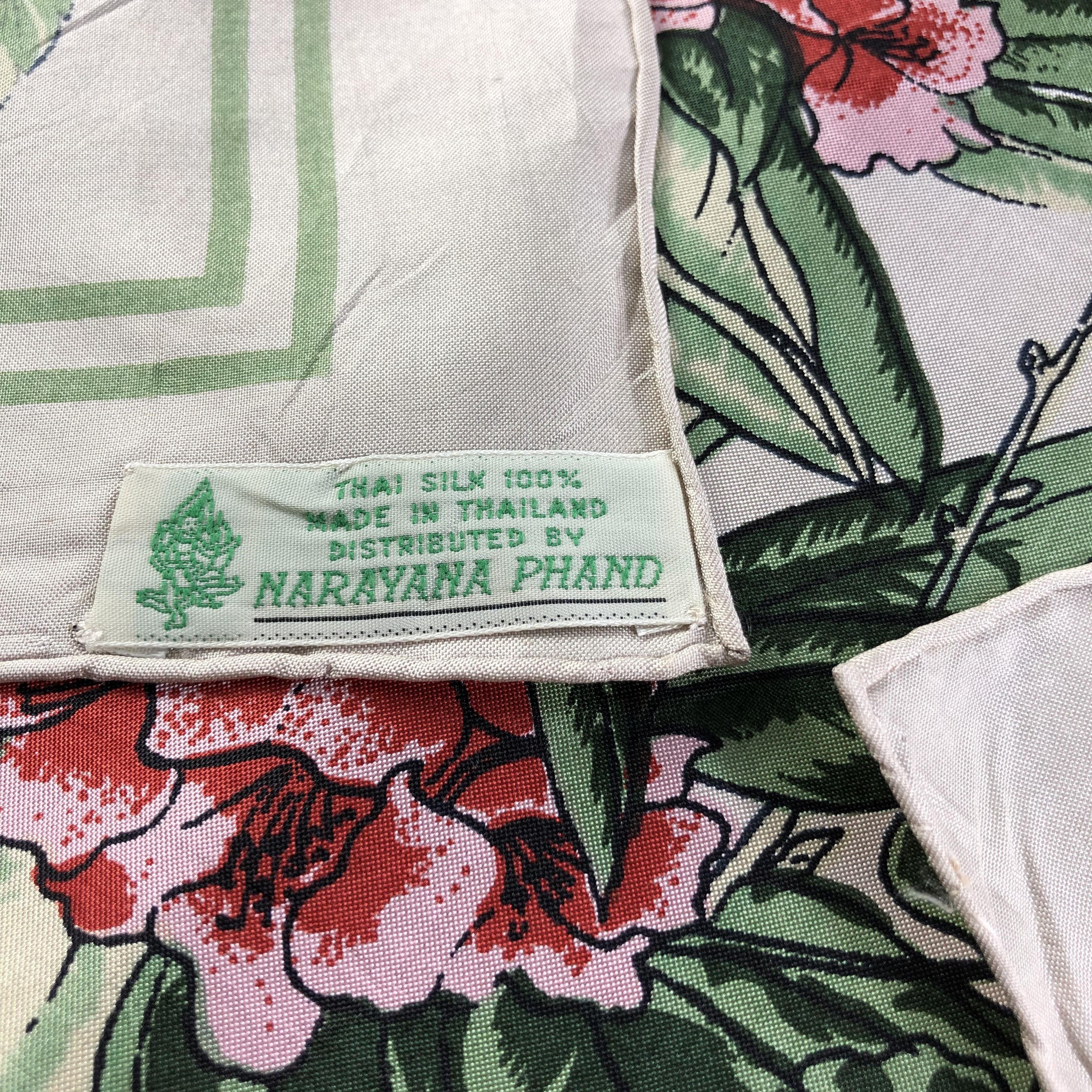 Japanese Brand Luxury Floral Hand Rolled Silk Scarf M795 Size ONE SIZE - 3 Thumbnail